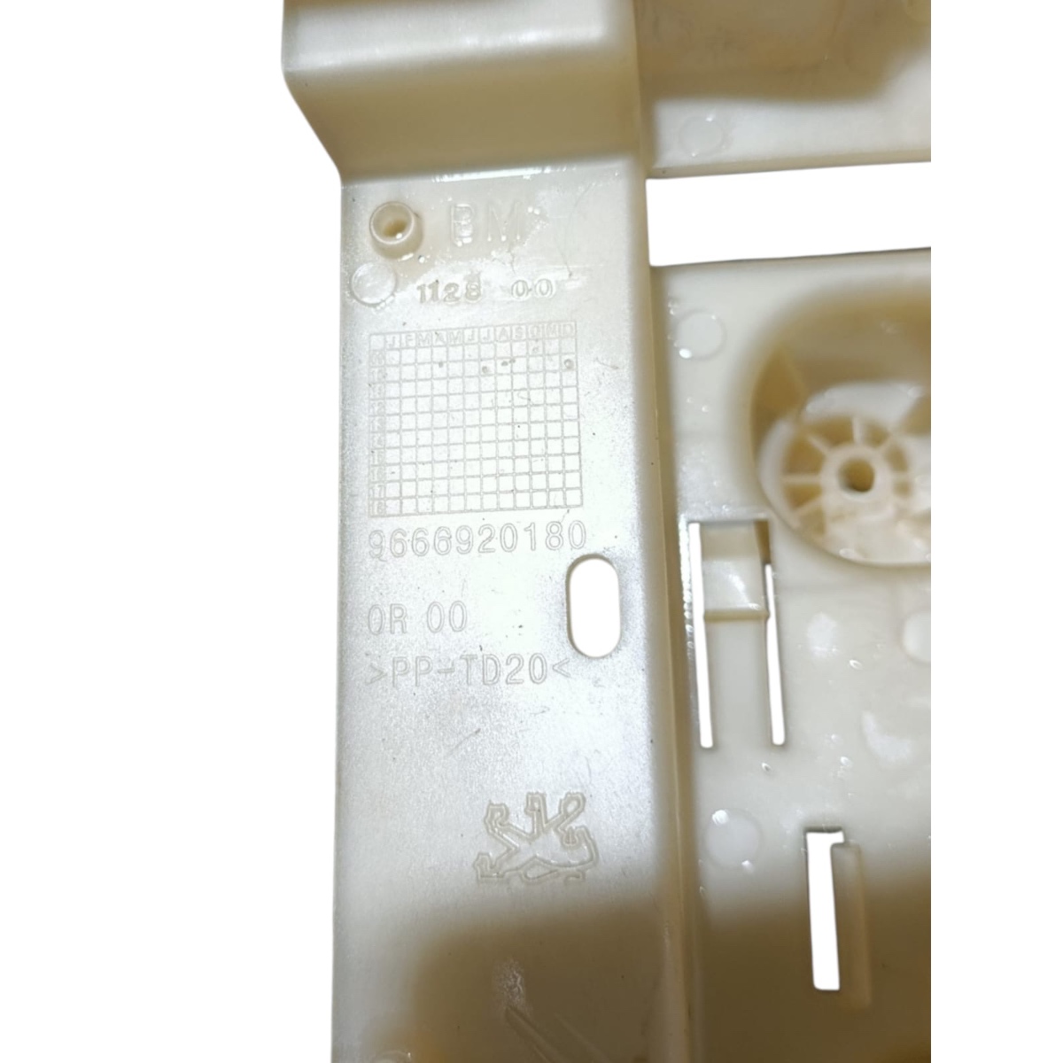 Suporte Modulo Bsi Interno Citroen C4 2008/2012 Original - Imagem 8
