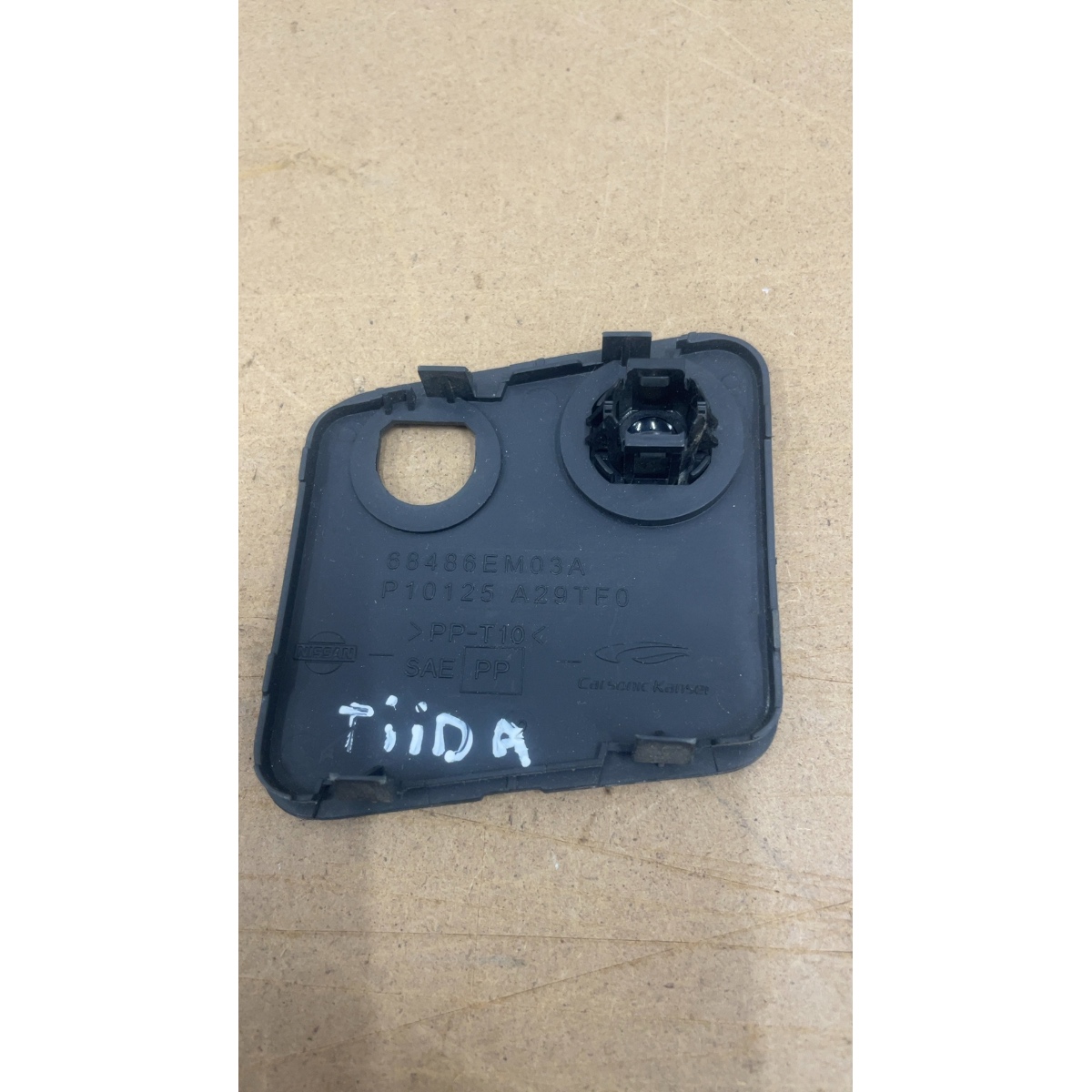 Moldura Sensor Luminosidade Nissan Tiida - Imagem 2