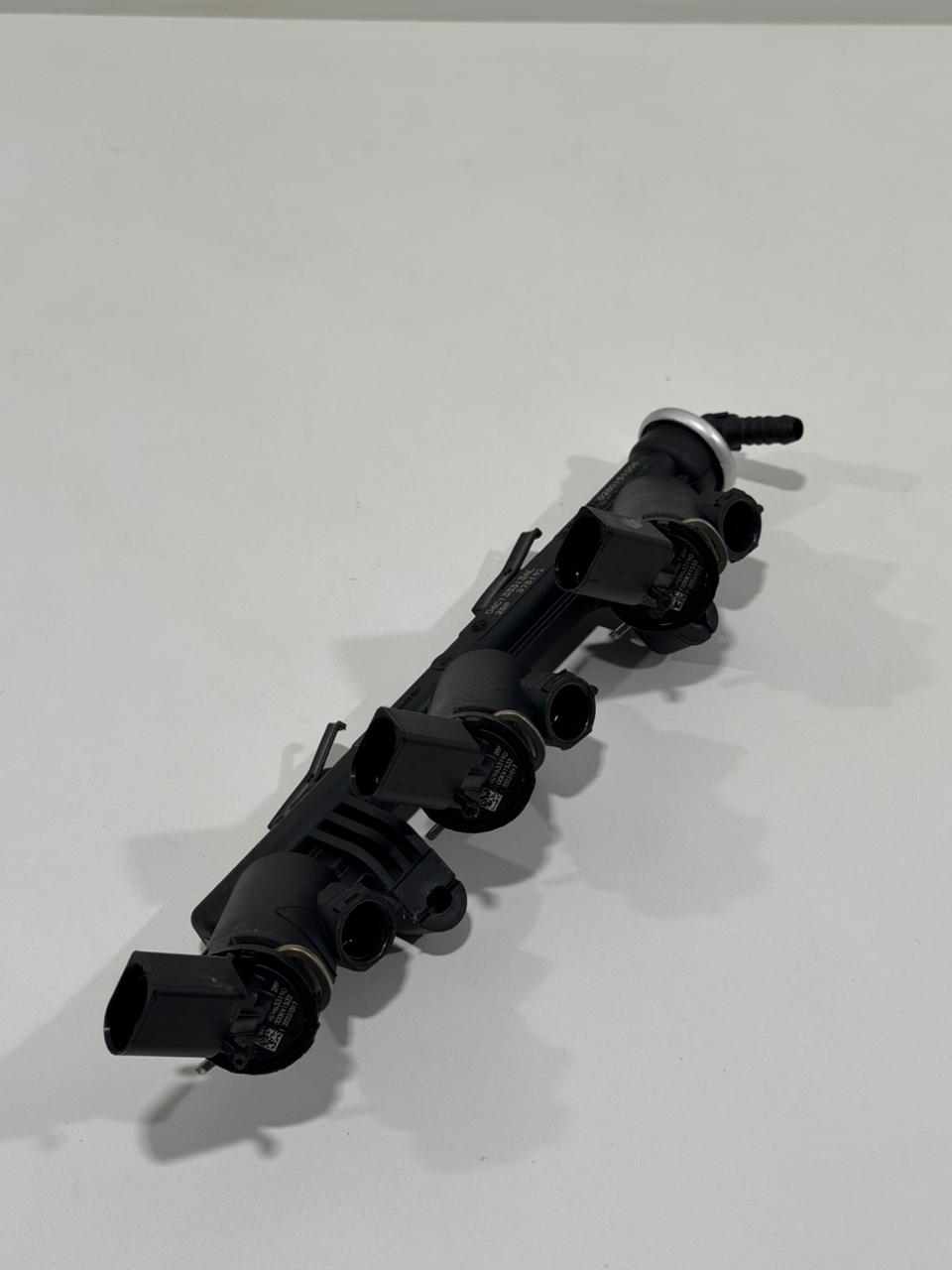 Flauta Injetor Polo Track 1.0 2018 a 2022 04C133313AL - Imagem 4