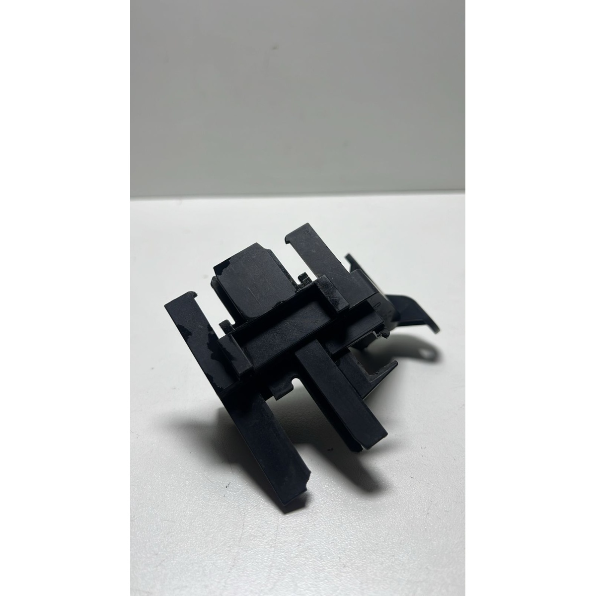 Suporte Chicote Injeção Volkswagen Tiguan 2010 06j971845 - Imagem 2