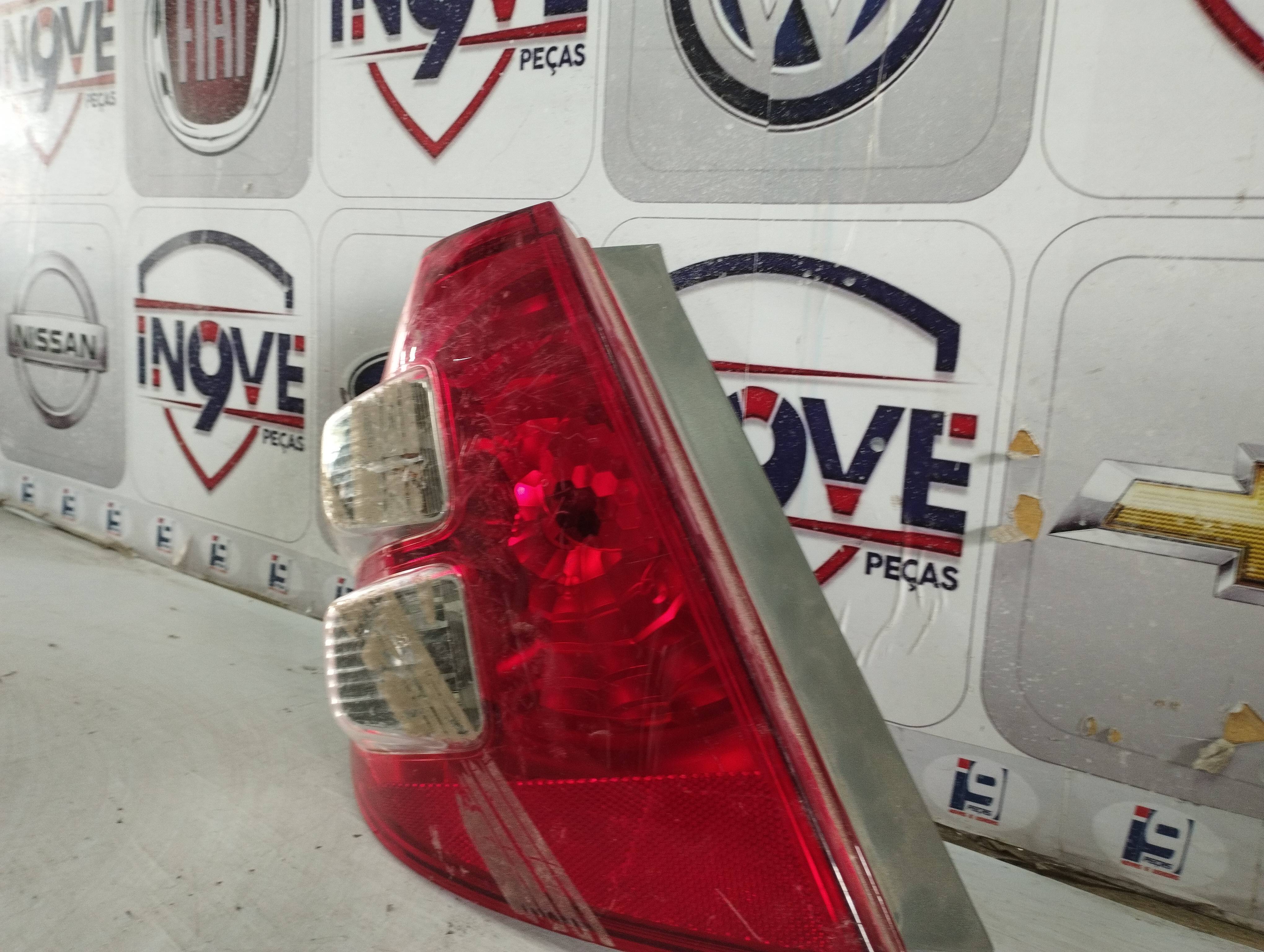 Lanterna Traseira Lado Motorista New Fit - Imagem 2