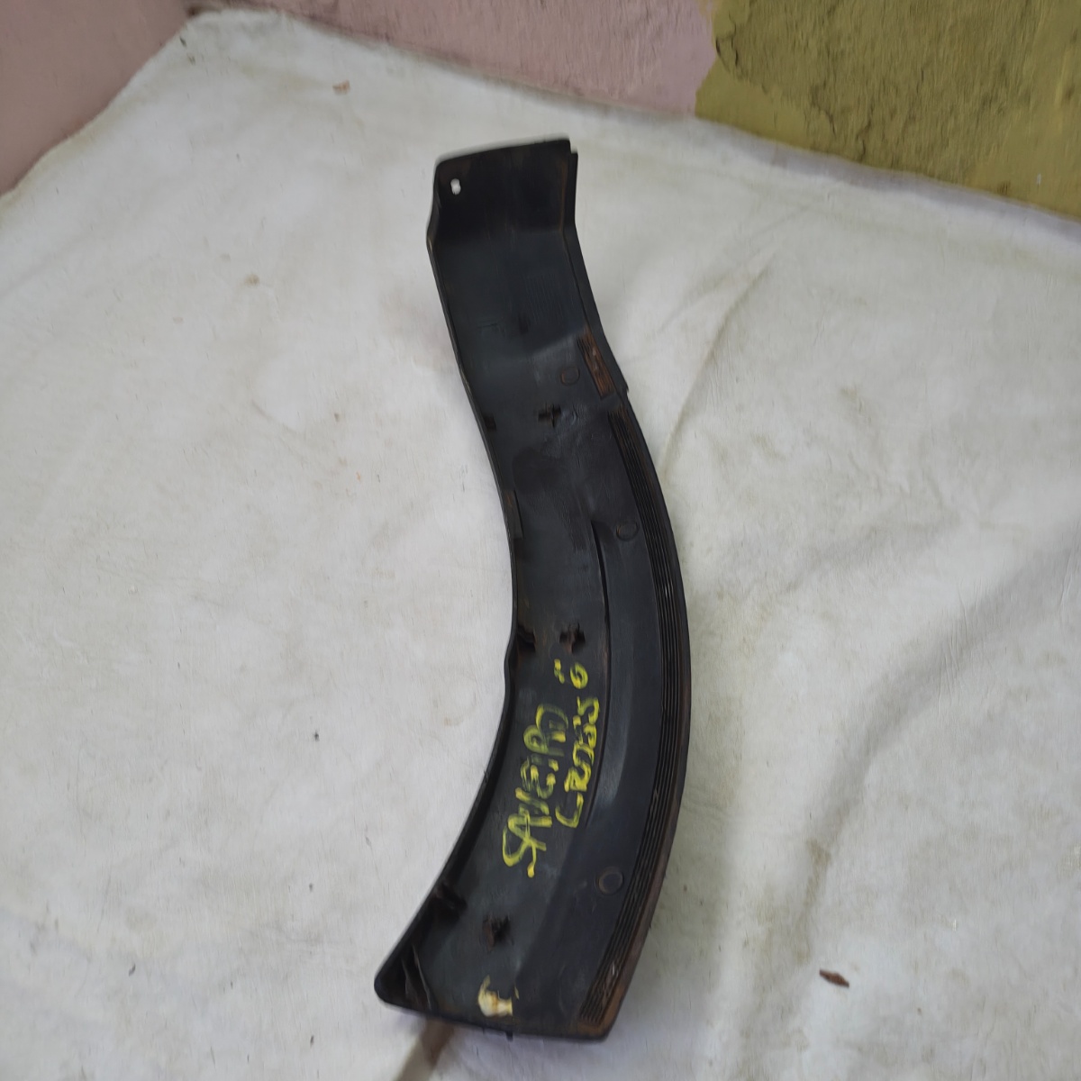 Moldura Parachoque Dianteiro Direito Saveiro G8 2023 2024 25 Preta - Imagem 5