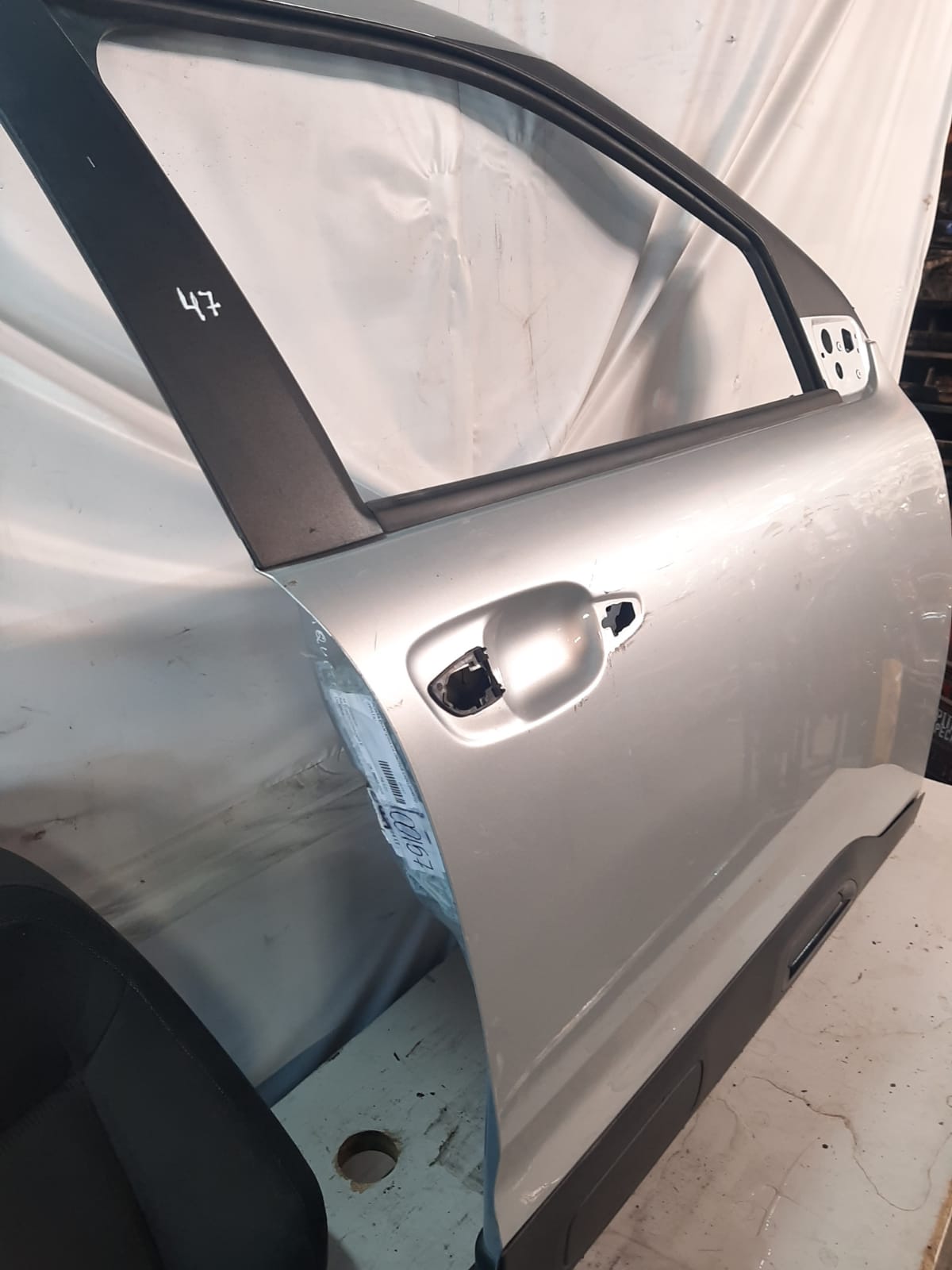 PORTA DIANTEIRA C4 CACTUS LADO DIREITO (PRATA) - Imagem 5