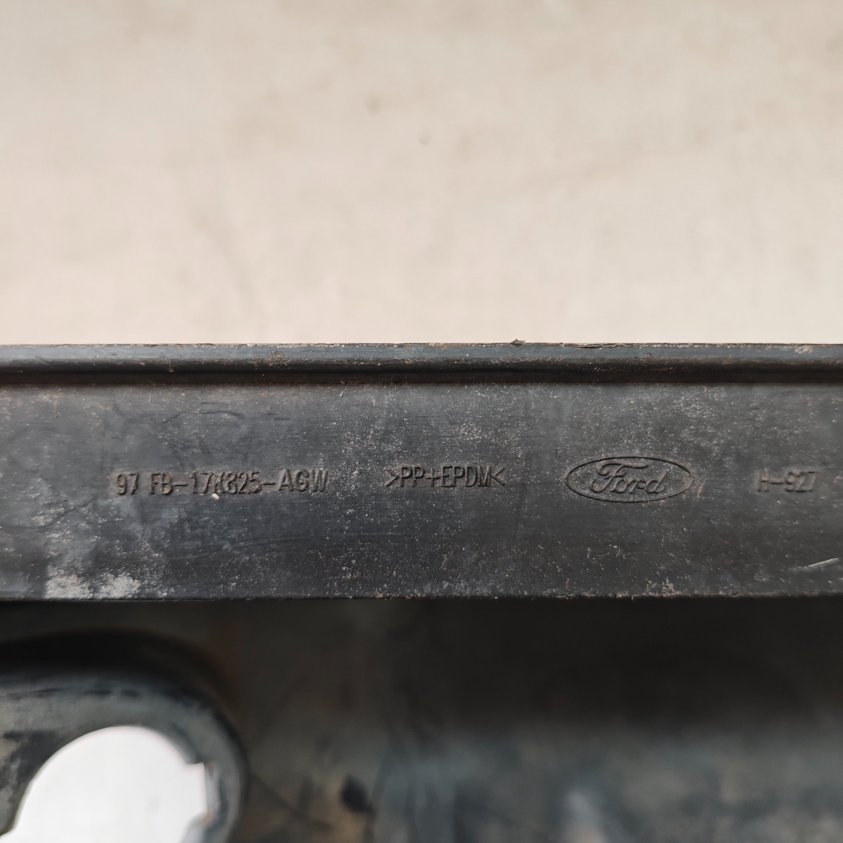 Ponteira Traseira Esquerda Courier 1996 ate 2012 Original - Imagem 7