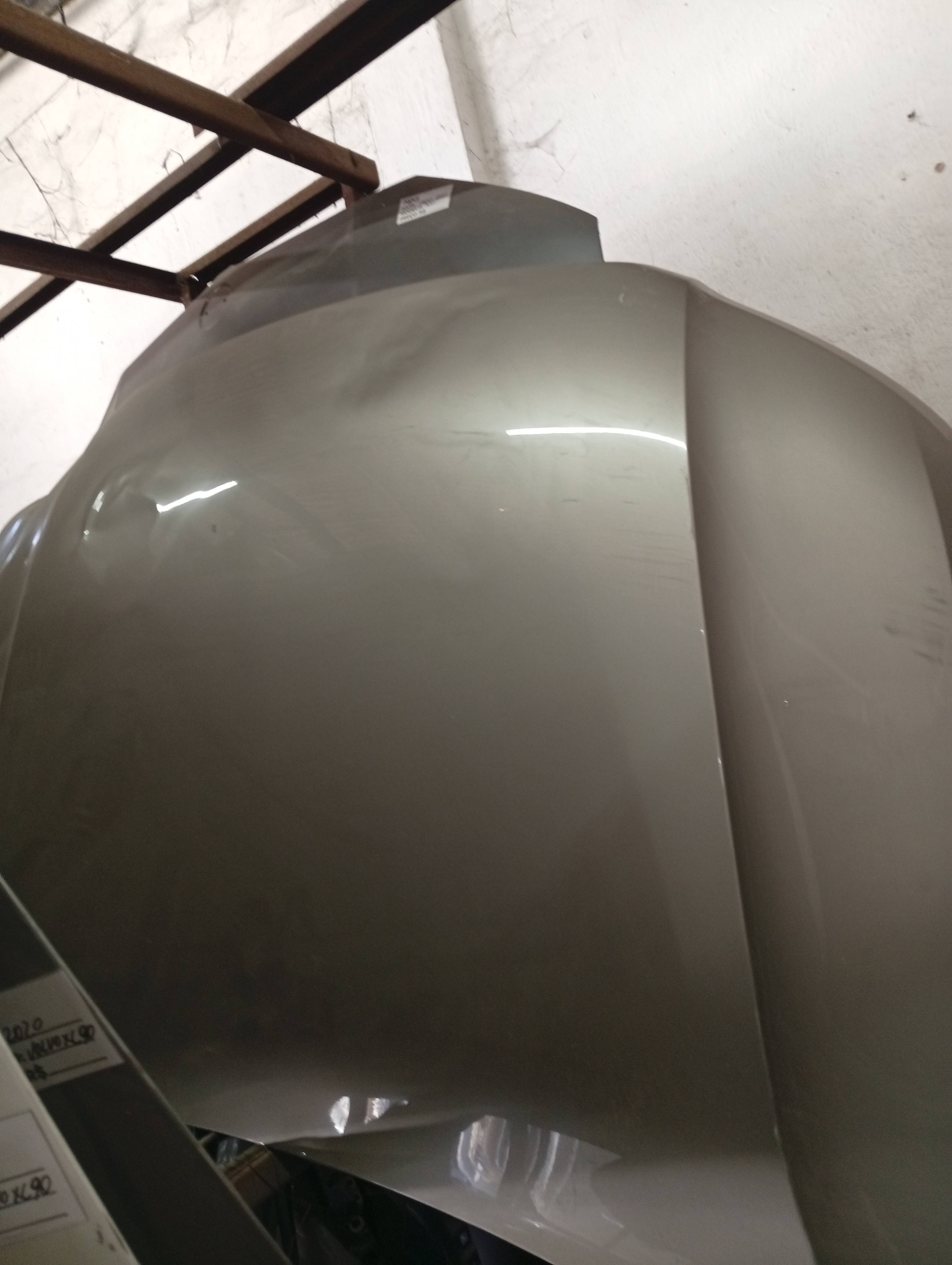 Capô Volvo XC40 2018 - Imagem 2