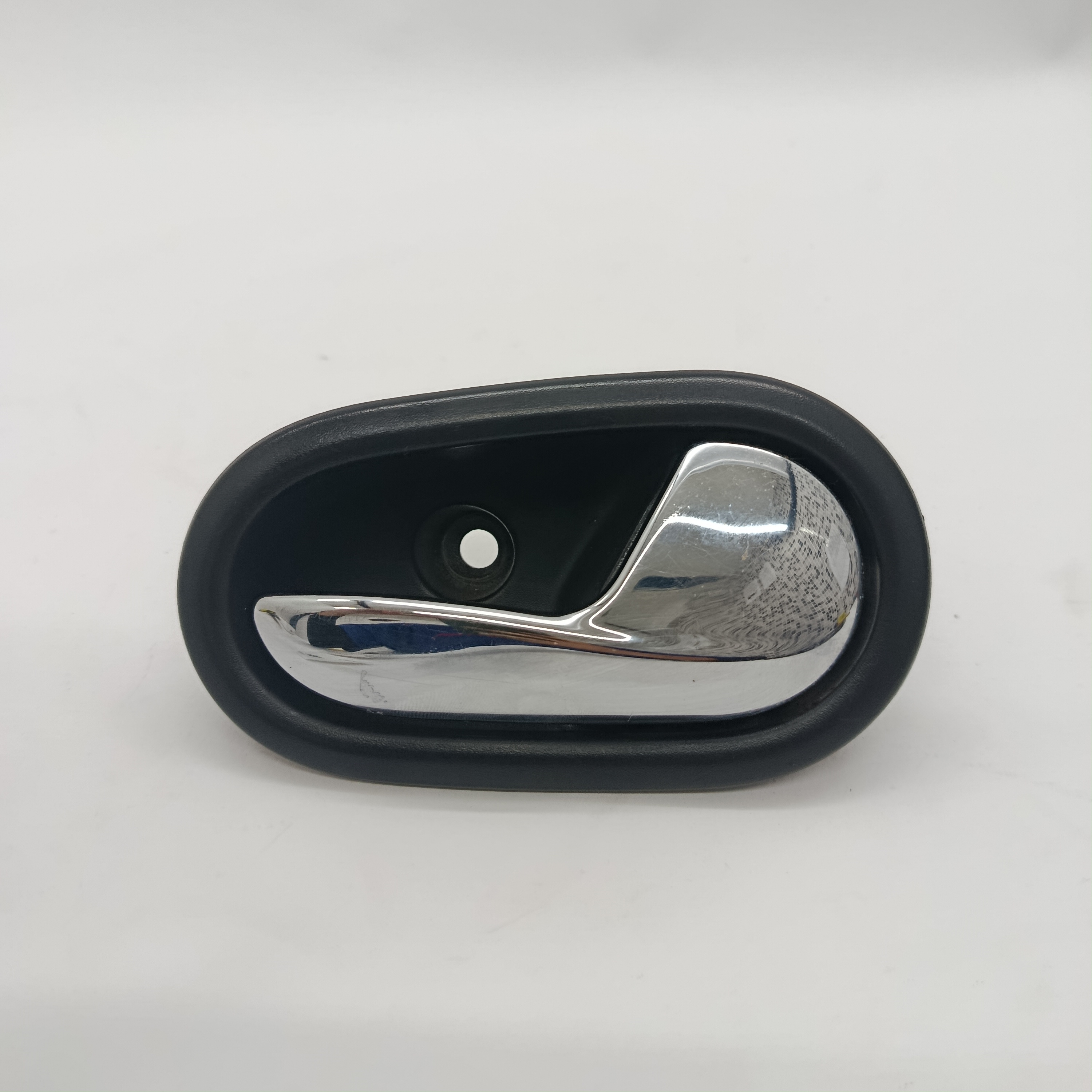 Macaneta Intern Direit Renault Sandero Logan 2015 16 17 18 - Imagem 1