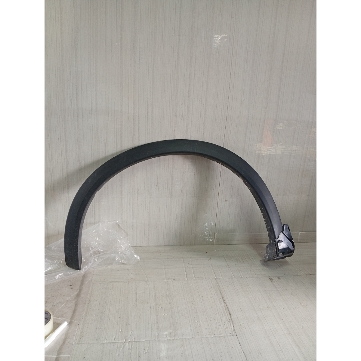Moldura Para-Lama Diant. Esq. - Eclipse Cross 18 - 7400A739