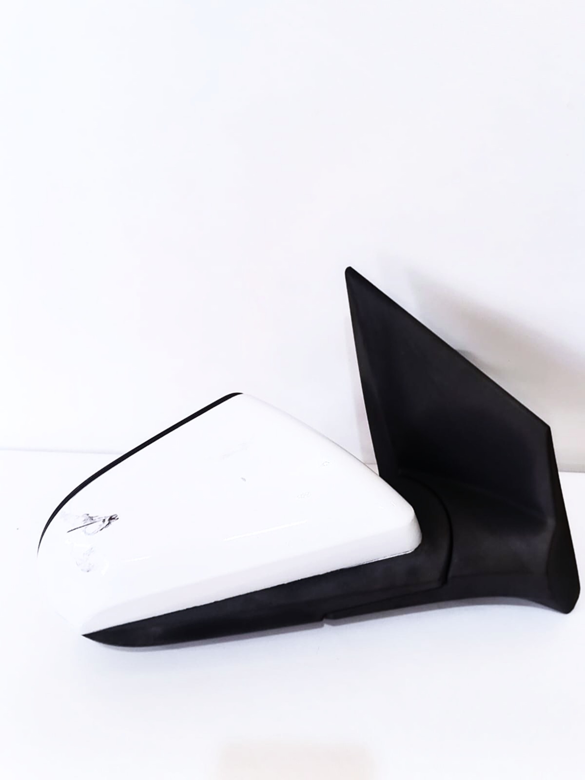 Retrovisor Direito Manual Chevrolet Onix Original Branco - Imagem 1