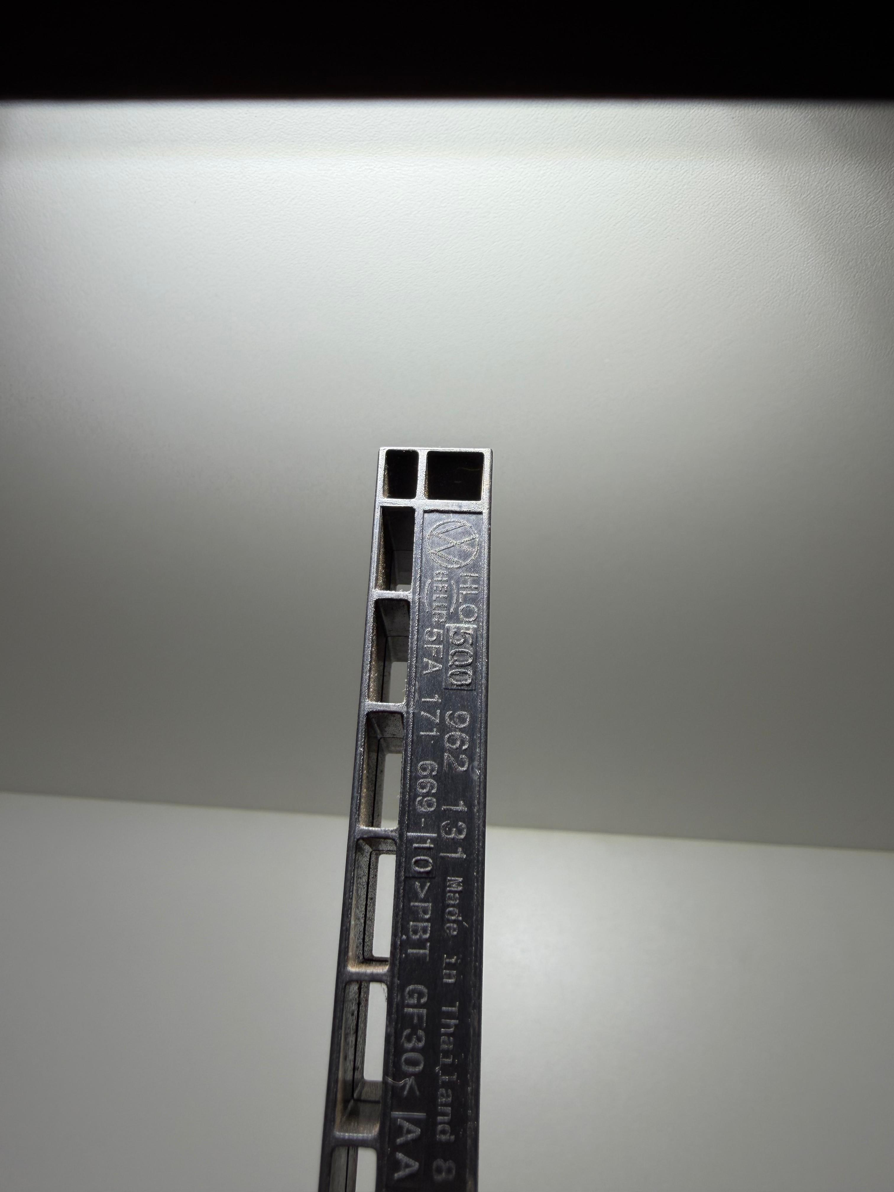 Sensor Keyless de Estacionamento VW 5Q0962131 - Imagem 3