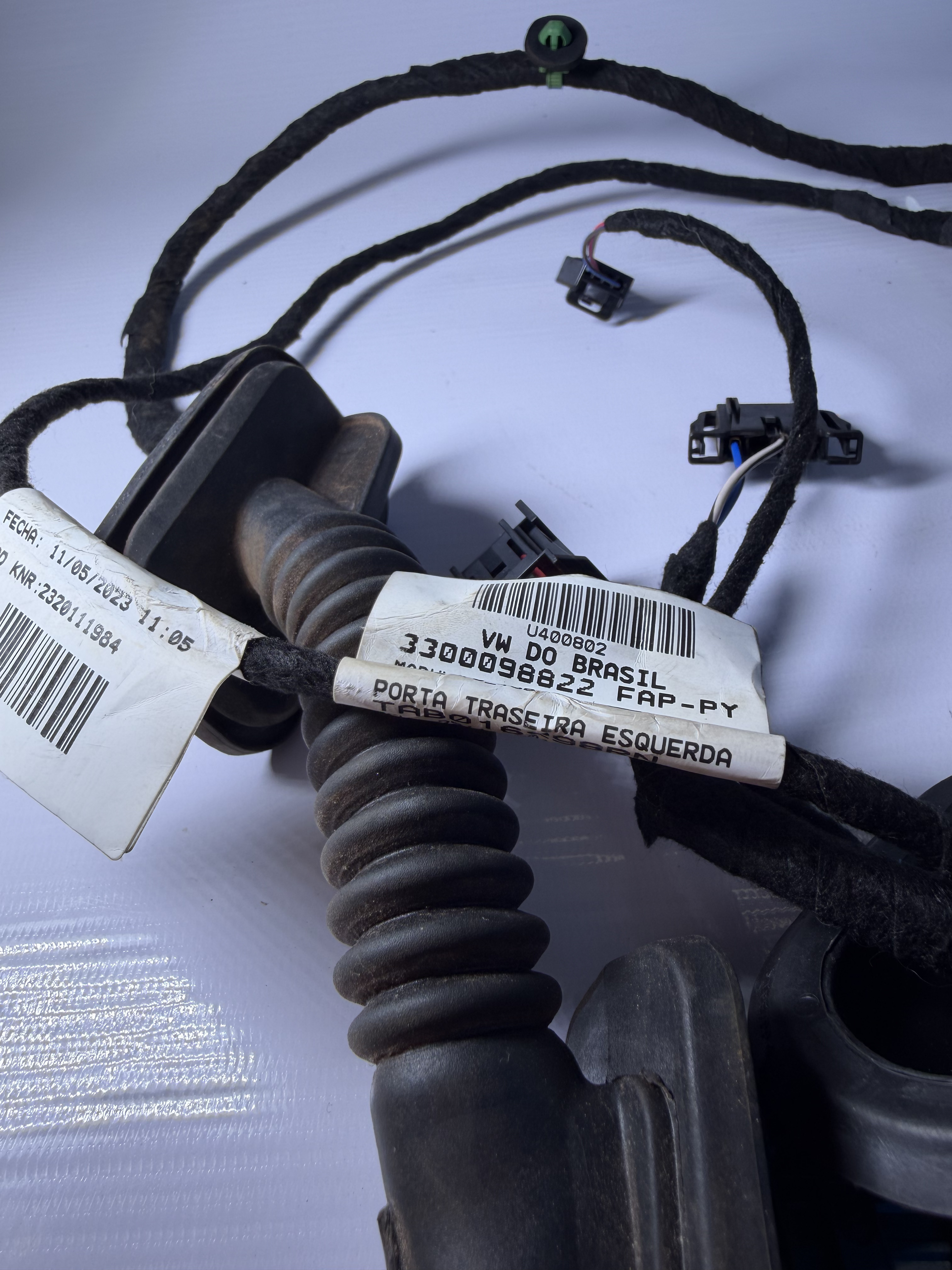 Chicote Porta Traseira Esquerda VW Polo 6EA970136 - Imagem 3
