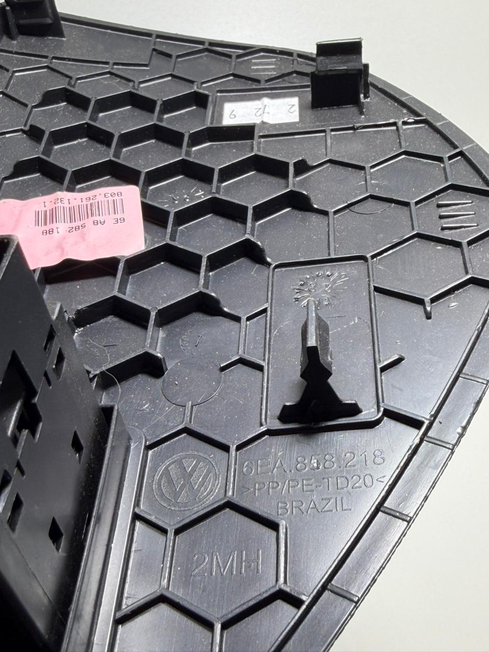 Acabamento Lateral Direito Painel VW Polo 6EA858218 - Imagem 5