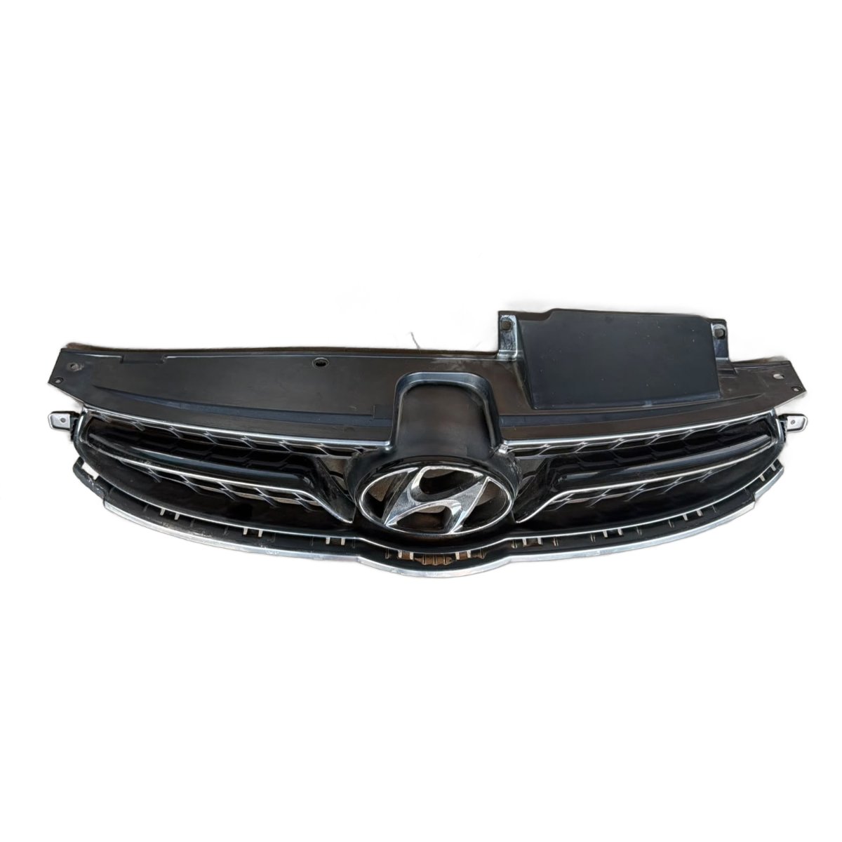 Grade Hyundai Elantra 2012 a 2015 Original Usada - Imagem 2