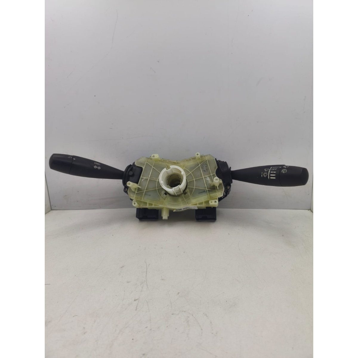 Chave Seta Completa Renault Kwid 16/20  Original Usado