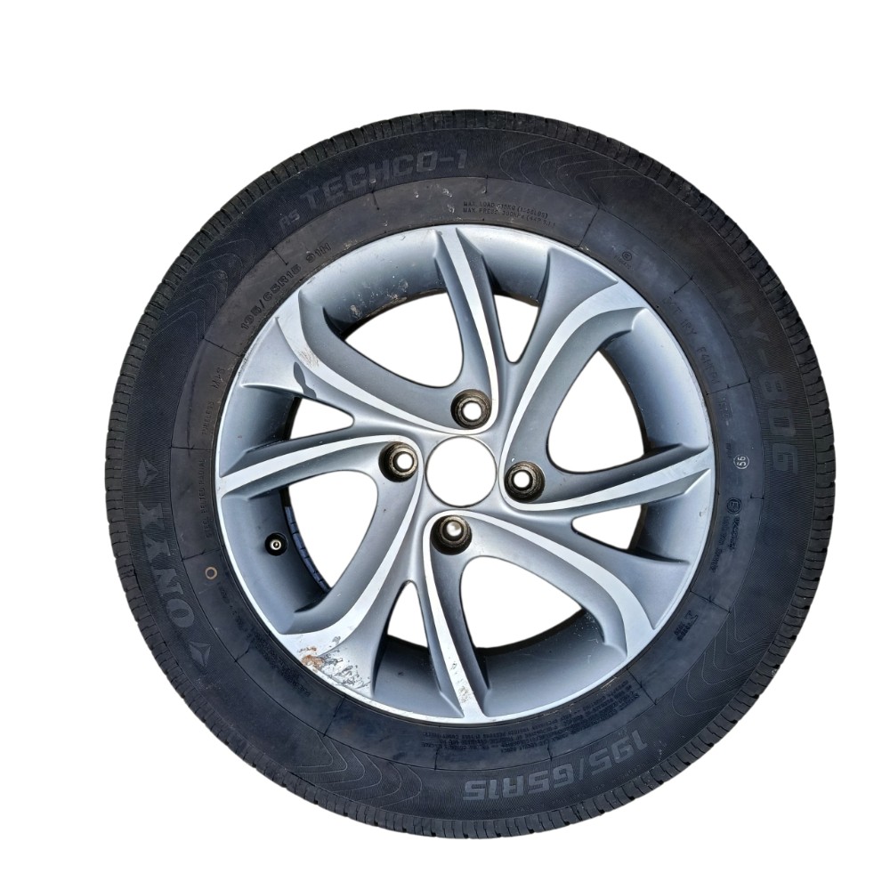 RODA ARO 15 COM PNEU 195/65 TECHCO - CITROEN