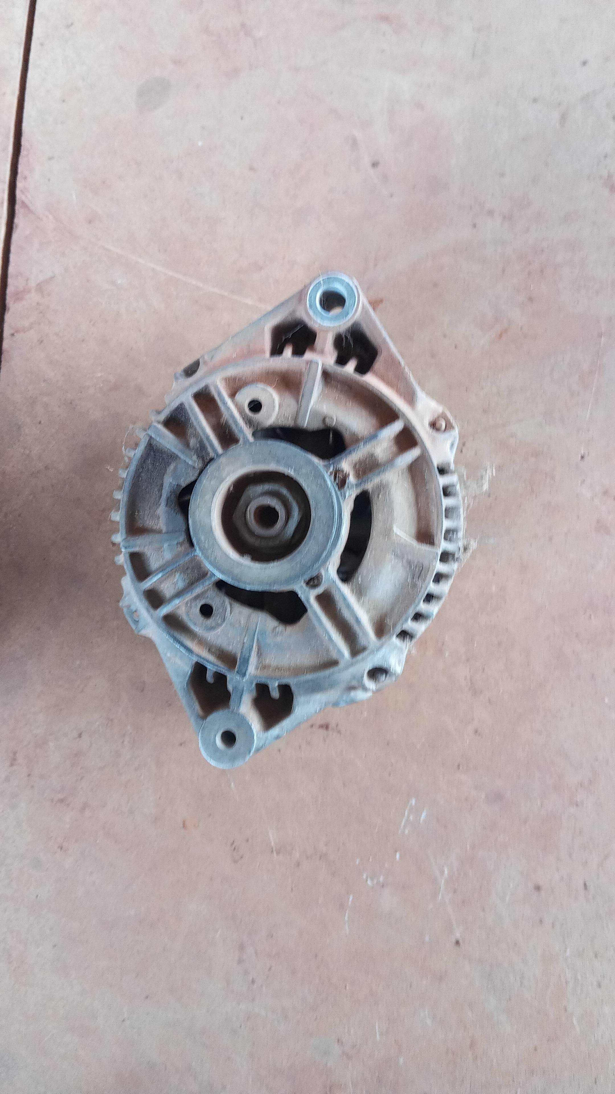 Alternador Bosch 90 356 665 Vectra 95 - Imagem 2