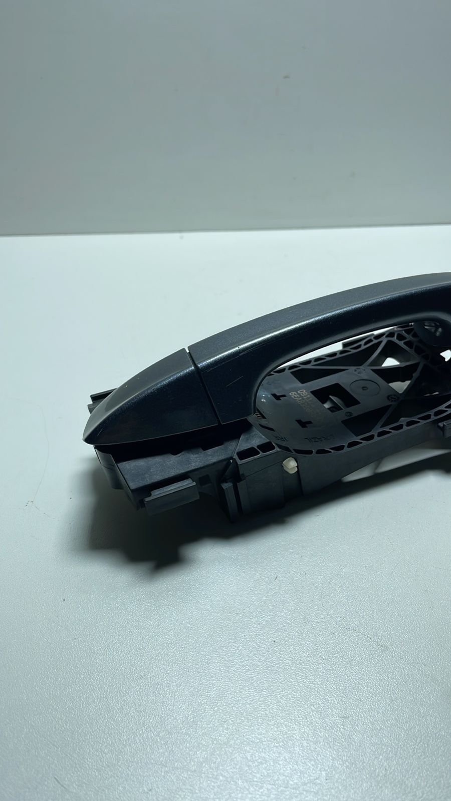 Suporte Da Maçaneta Direita Vw T-cross/polo/nivus 6ea839885a Cinza Dianteira Cinza Dianteira - Imagem 2