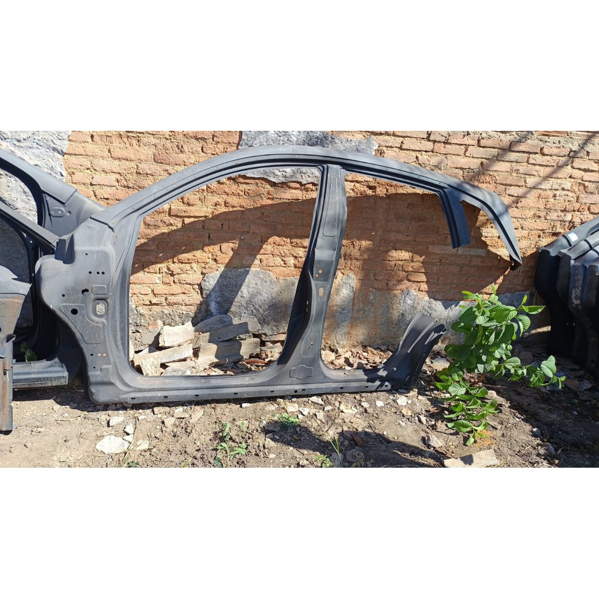 Folha Lateral Esquerdo Renault Captur