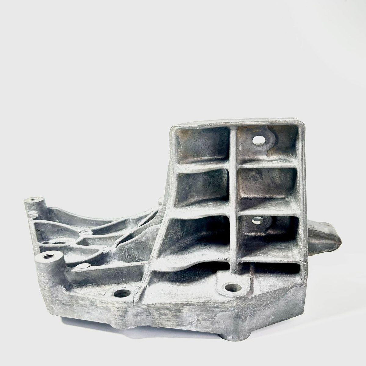 Suporte Bomba Direção Compressor Corsa Meriva 2002-2012 - Imagem 3