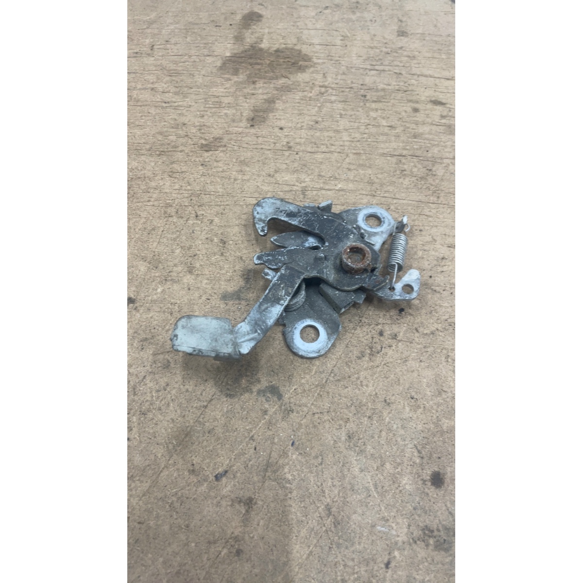 Fechadura Do Capo Peugeot 207