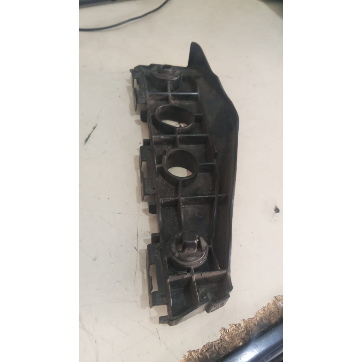 Guia Parachoque Dianteiro L.e Corolla- Toyota 5211602200 - Imagem 2