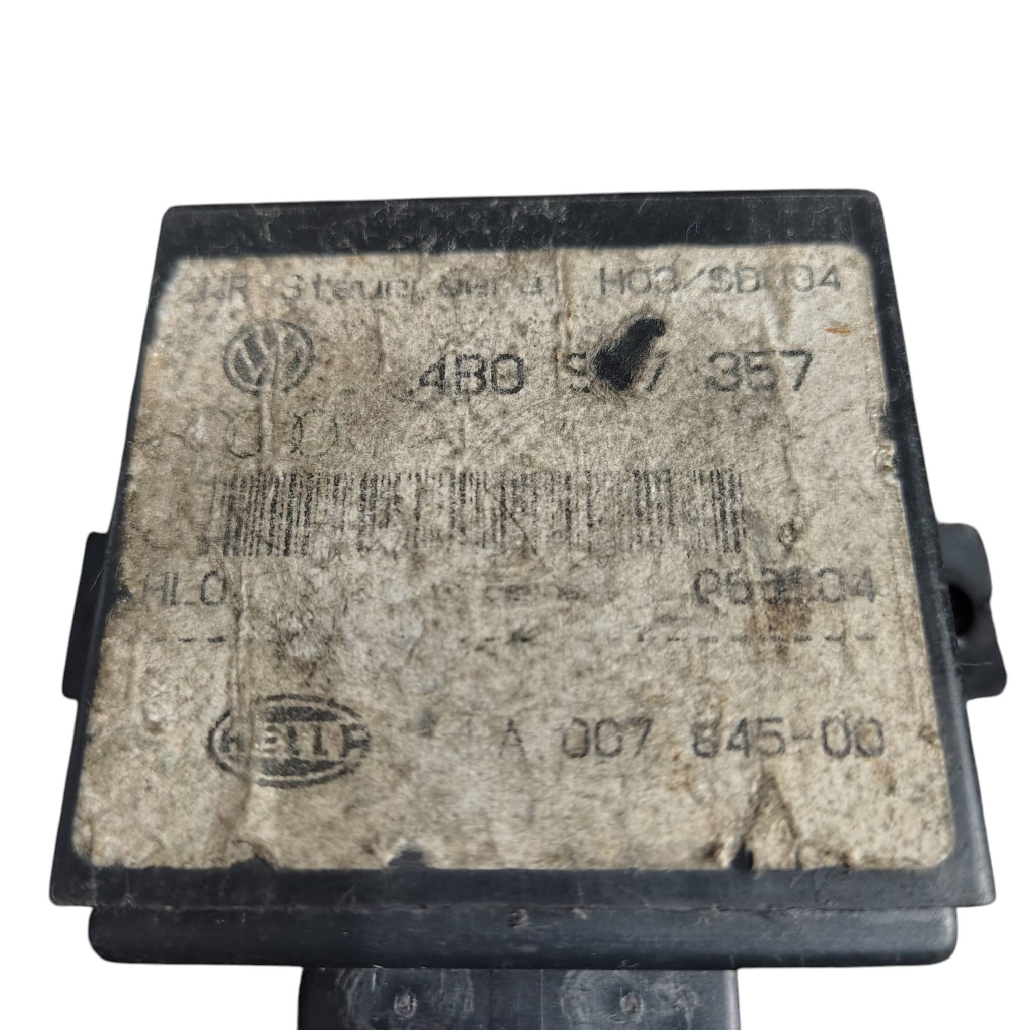 MODULO CONTROLE NIVELAMENTO FAROL XENON AUDI VW 4B0907357 - Imagem 3