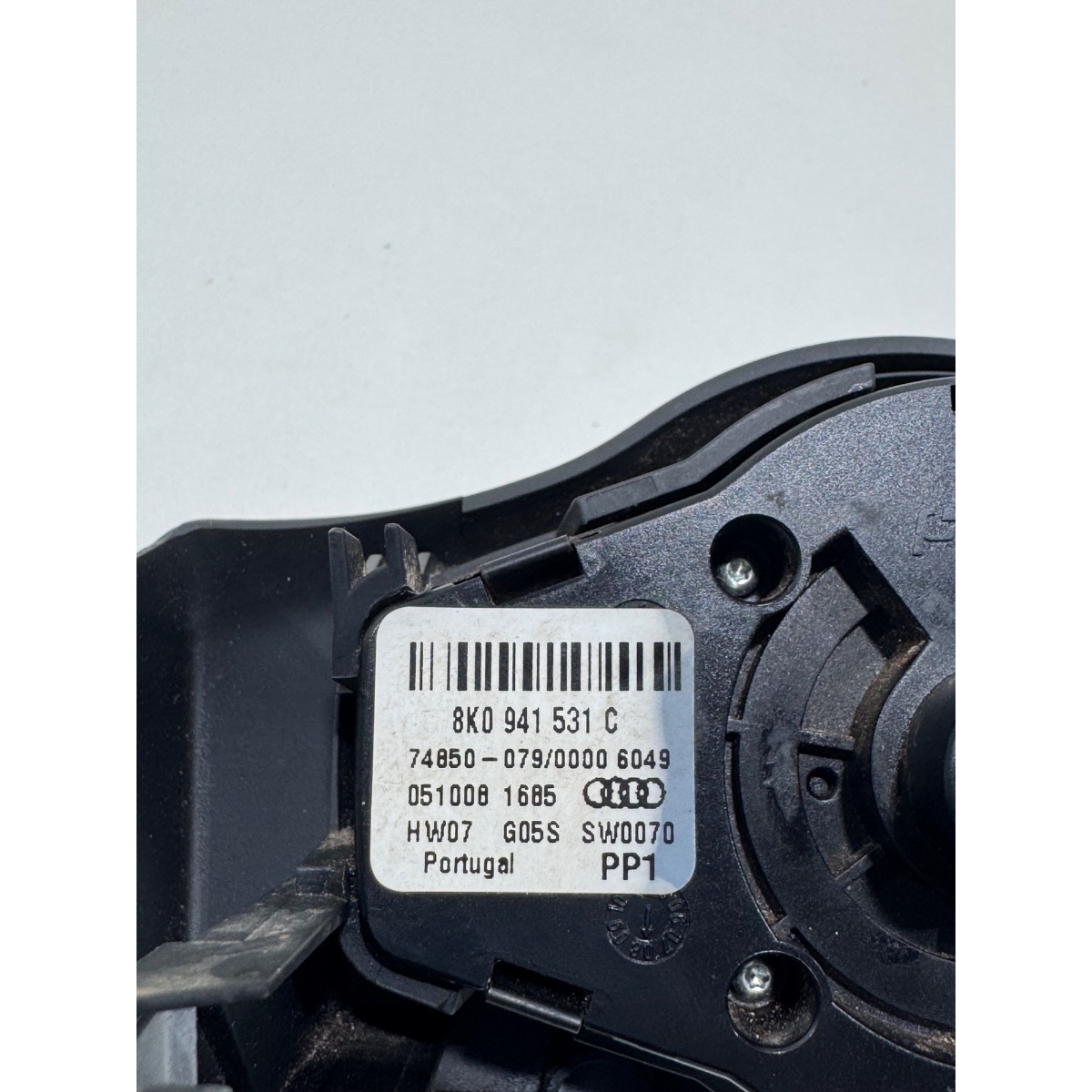 Chave Luz Farol Audi A4 2011 - 8K0941531C - Imagem 6