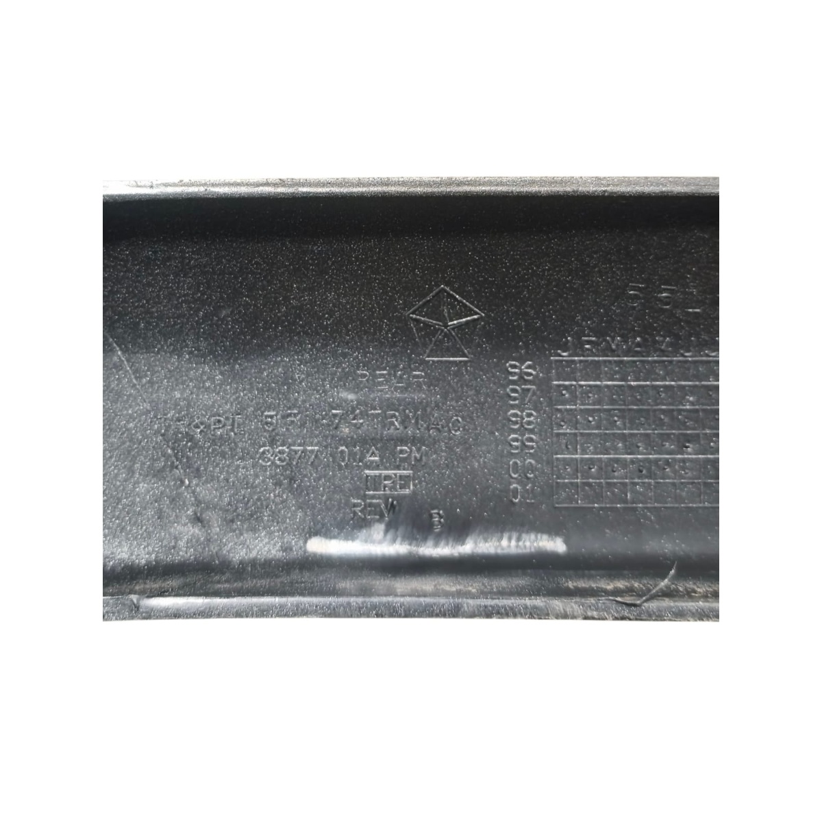 Moldura Traseira Direita Jeep Cherokee 1995/1998 55174956 Preto - Imagem 8