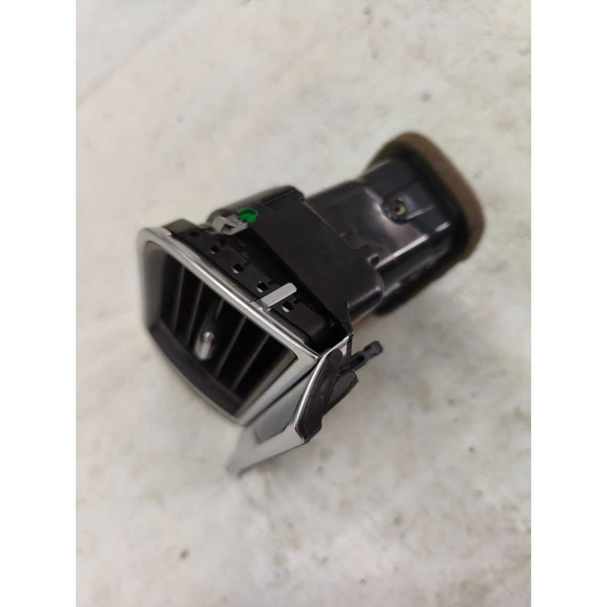 Difusor Ar Esq Porsche Macan 15 A 18 95B857189H - Imagem 7