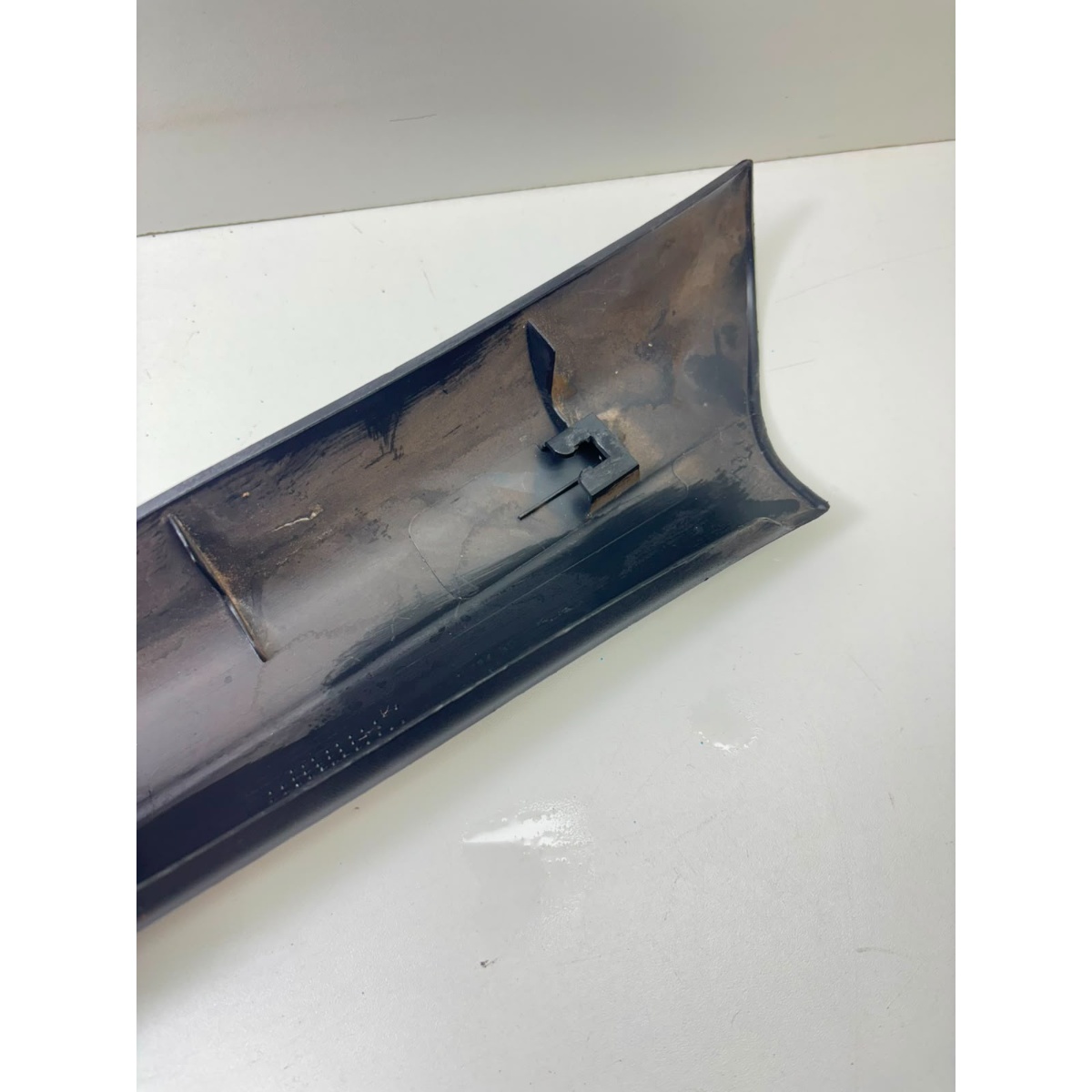 Moldura Acabamento Direita Para Brisa Vectra 97 Original Gm - Imagem 3