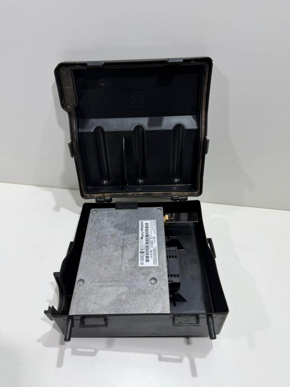 Módulo Interface Bluetooth com Moldura Audi A4 2009 a 2013