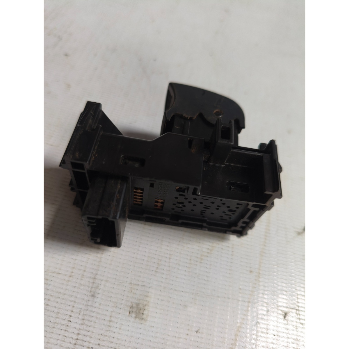 Interruptor Vidro Dian Dir Hilux Sw4 16/23 848100D300 - Imagem 3