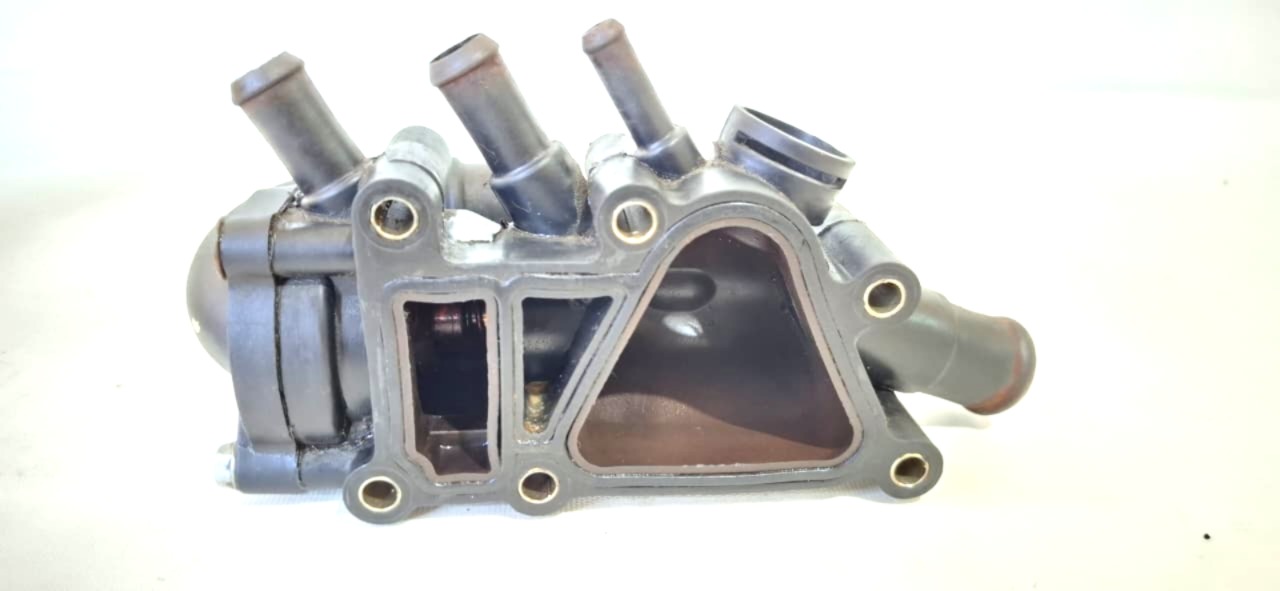 Carcaça Válvula Termostática Ford Fiesta 1.0  02/13 - Imagem 5