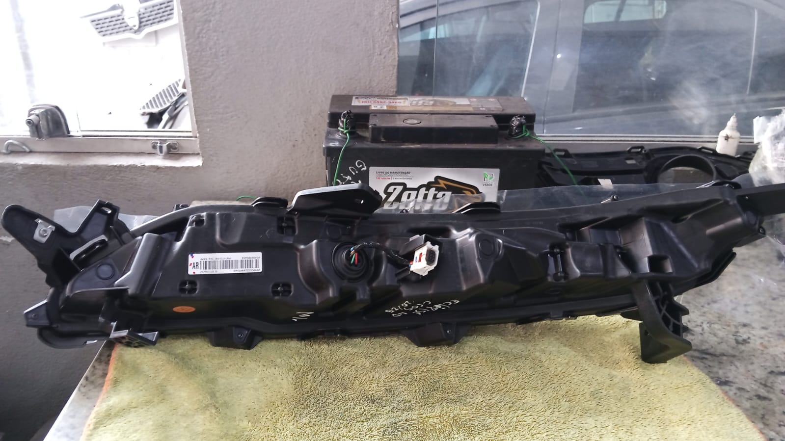 Farol Direito Superior Mitsubishi Eclipse Cross 2023 - Imagem 3