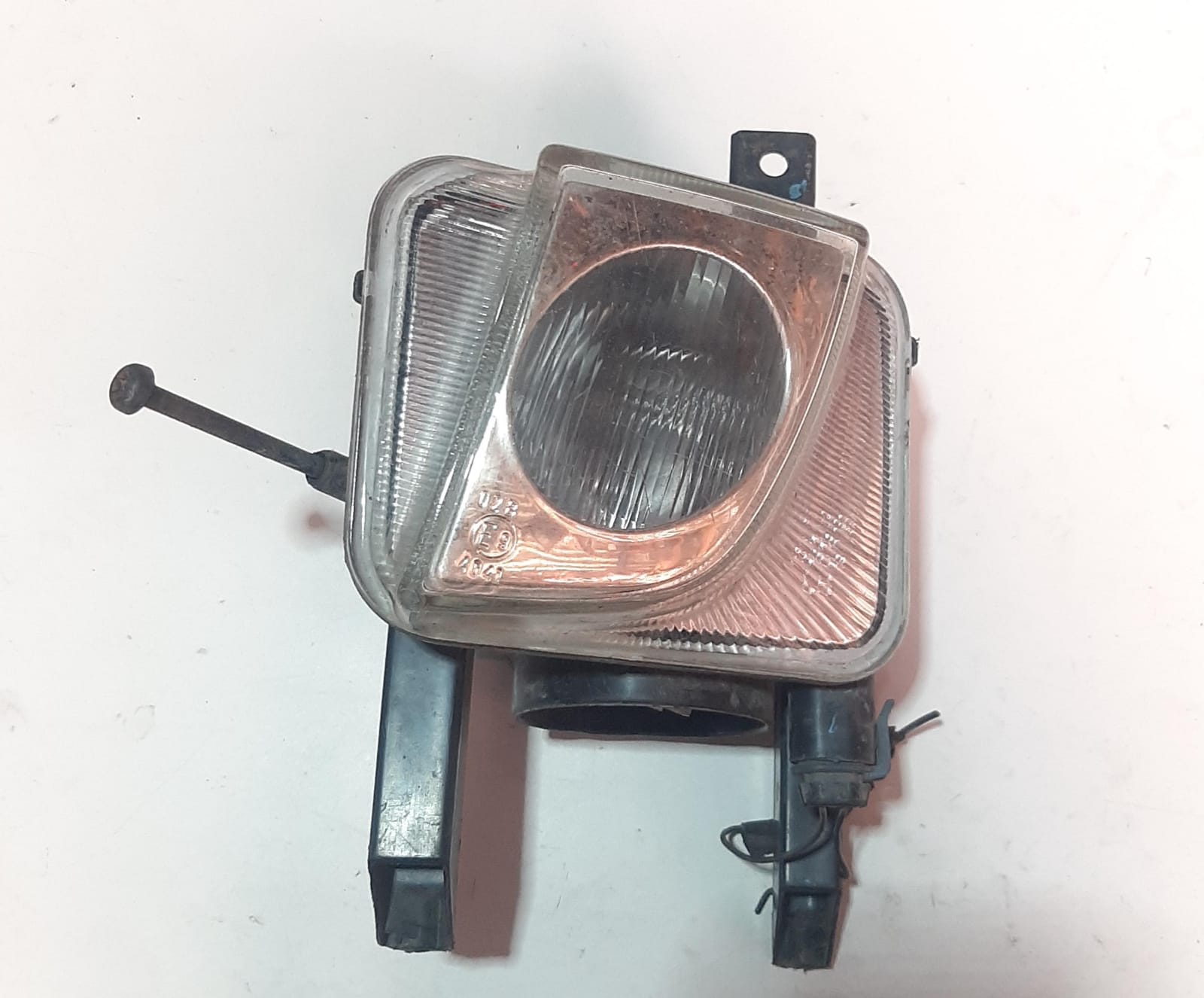 FAROL AUXILIAR MERIVA 2003/2012 LADO ESQUERDO USADO
