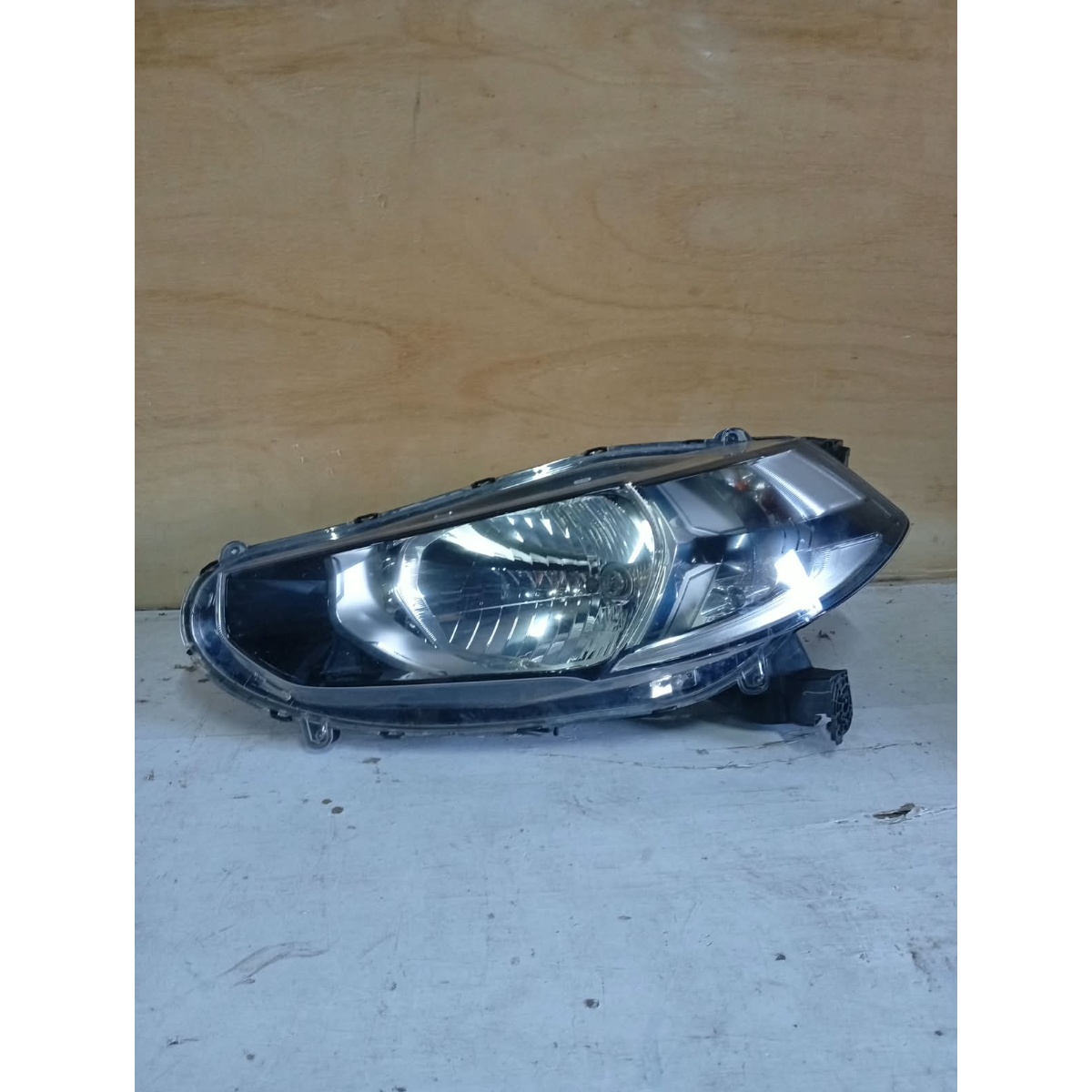 Farol Honda Wrv  2017 E  2021 Le Com Detalhe Orinal Esquerdo/motorista - Imagem 2