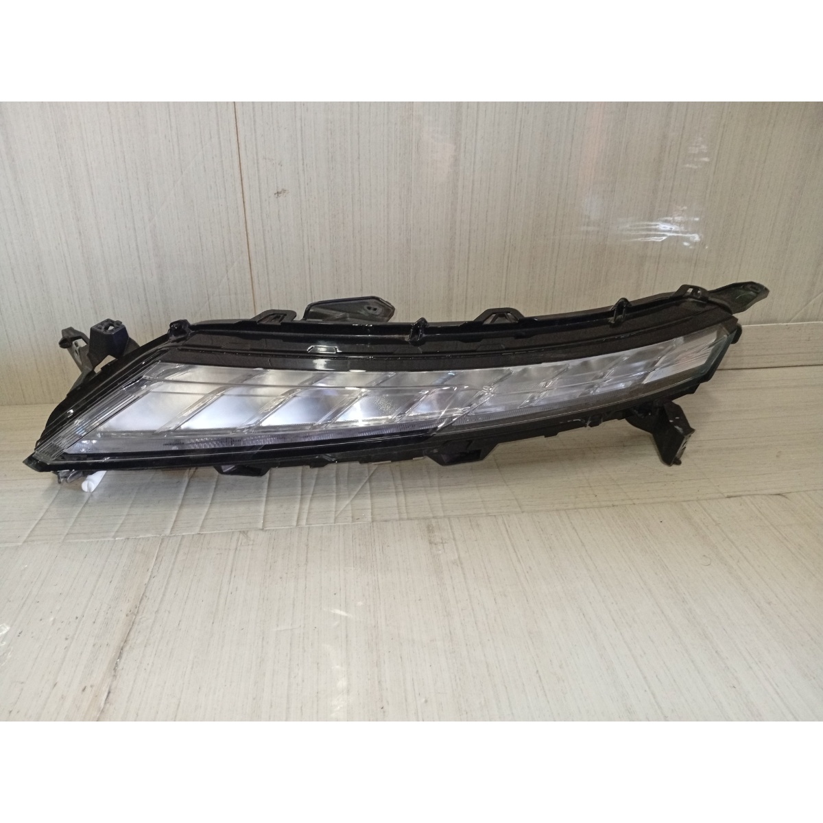 Farol Mitsubishi Eclipse Cross 24 A 25 Original