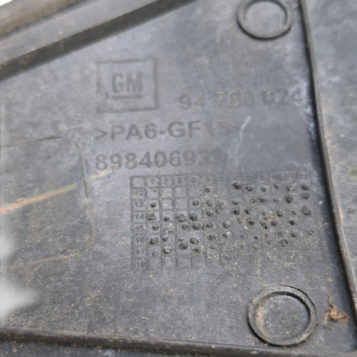 Moldura Do Retrovisor Direito Gm Onix 2013/2019 94760024 - Imagem 3
