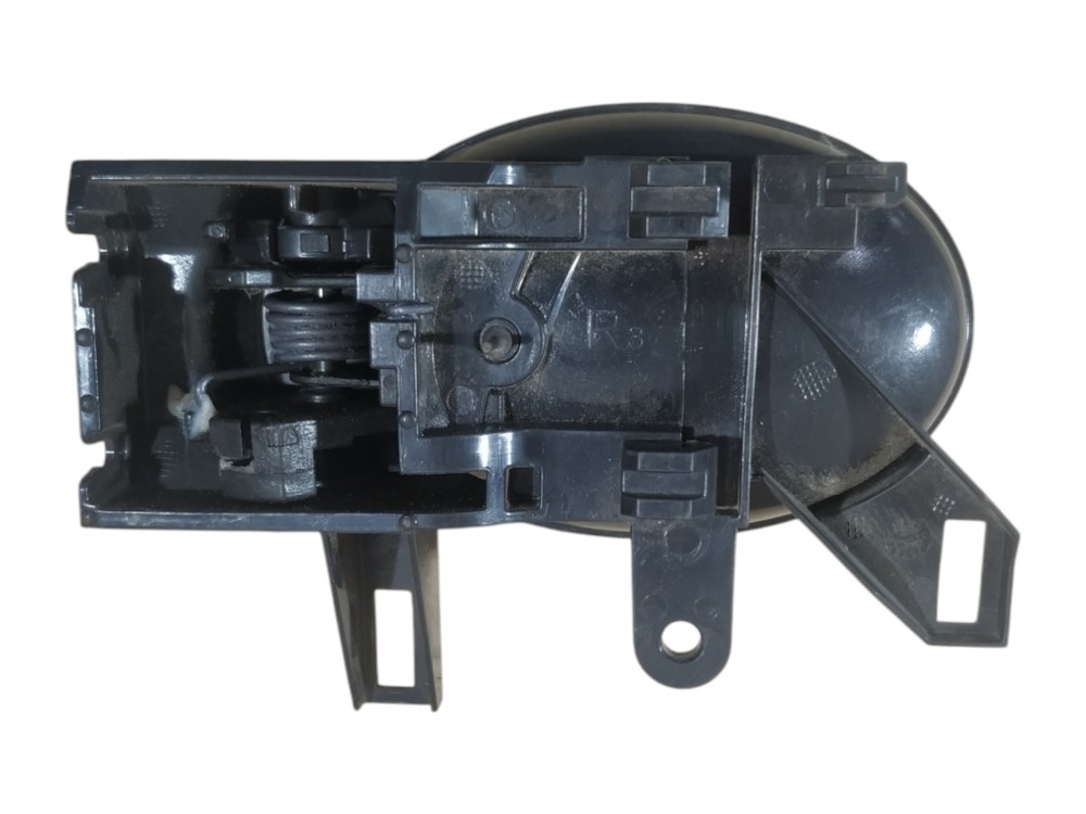 Maçaneta Interna Traseira Direita Nissan Versa March 2016  T - Imagem 4