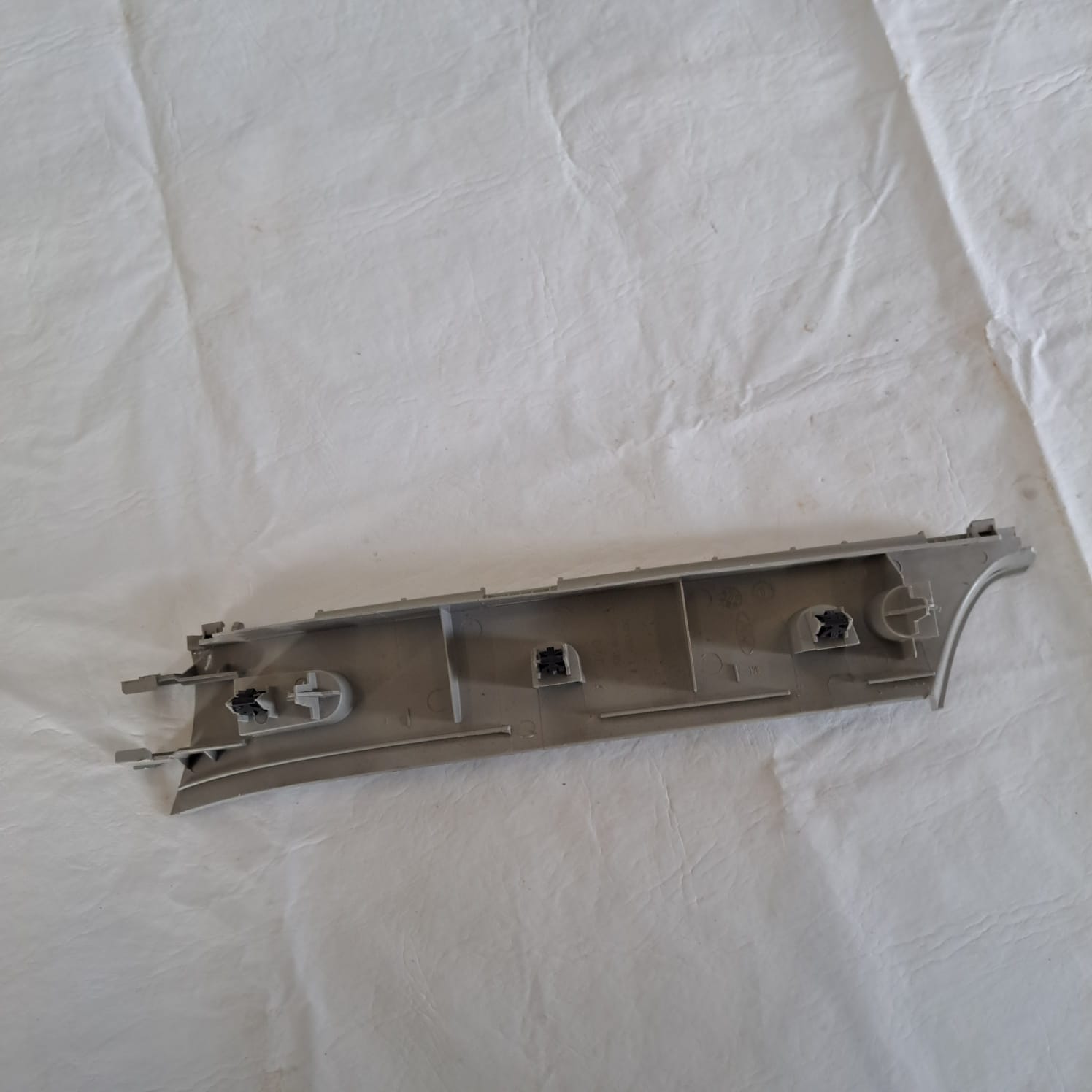 Moldura Acab. Traseira Direito Ford Focus 2009/13 - Imagem 4