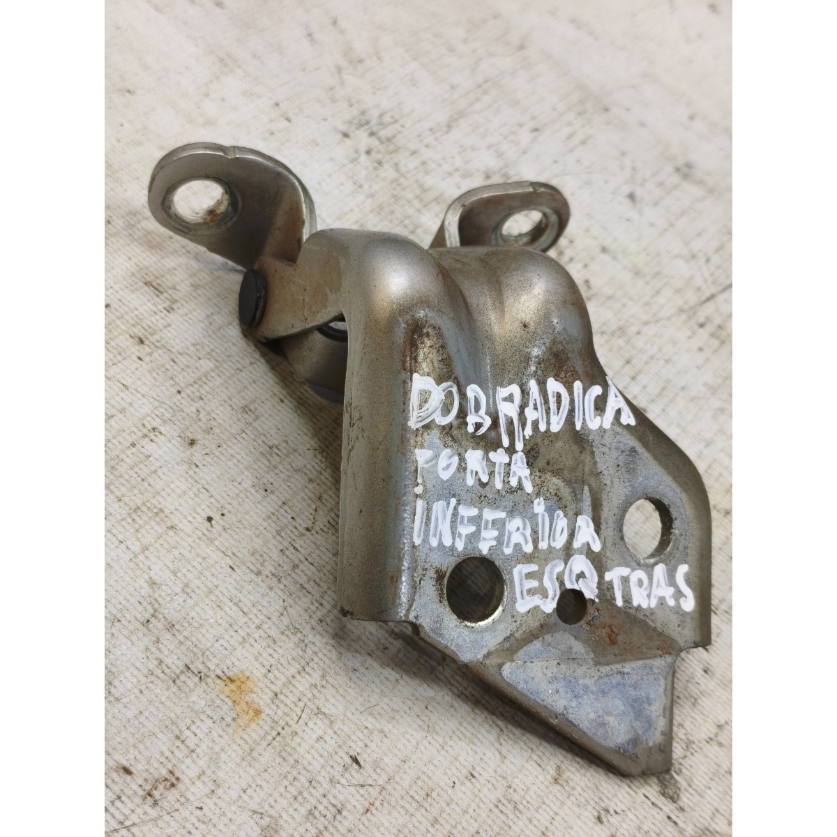 Dobradiça Porta Inferior Tras Esq S10 2.4 2.8 52125336 - Imagem 3