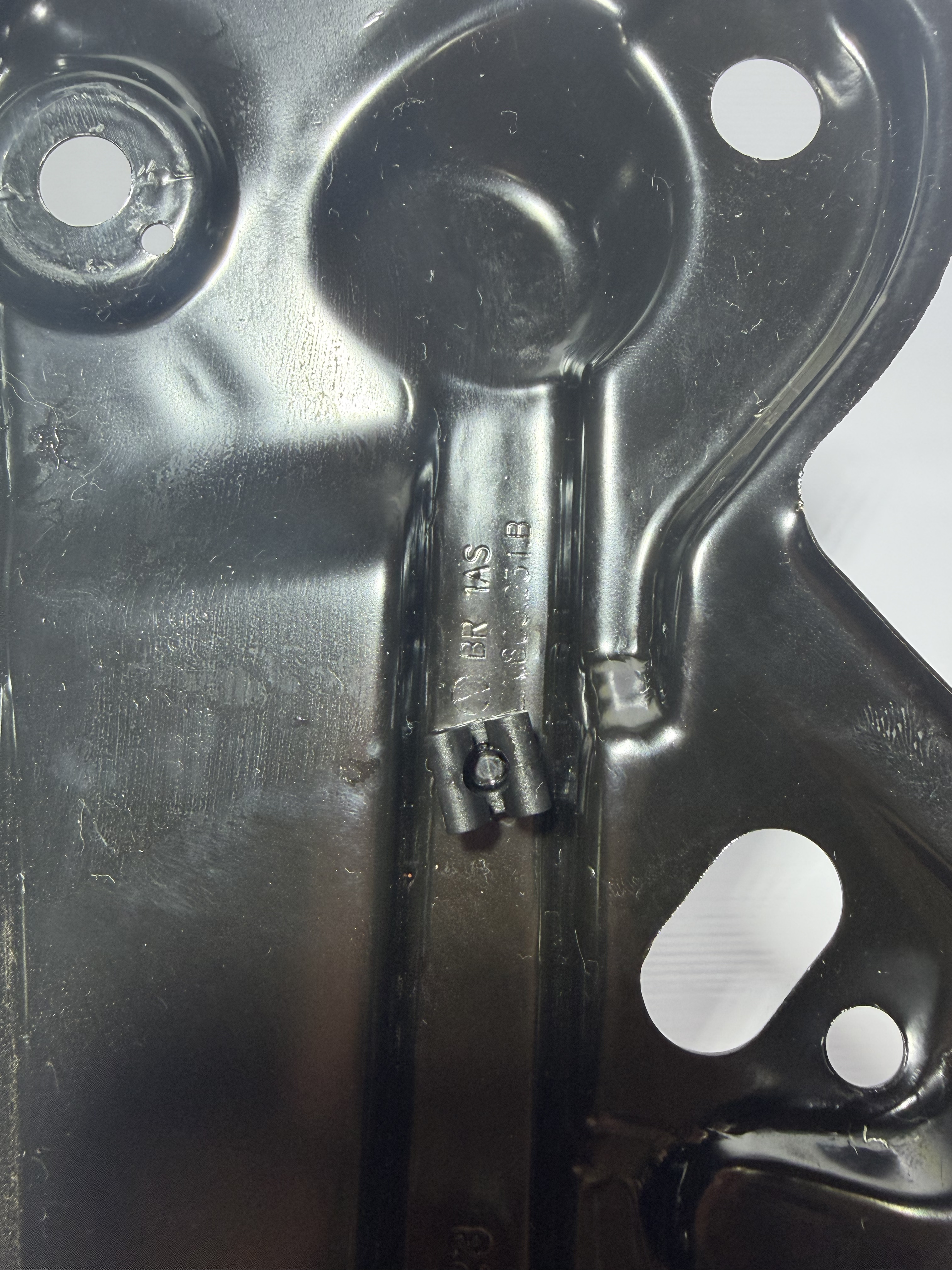 Suporte Farol Lado Esquerdo VW 805931b - Imagem 3