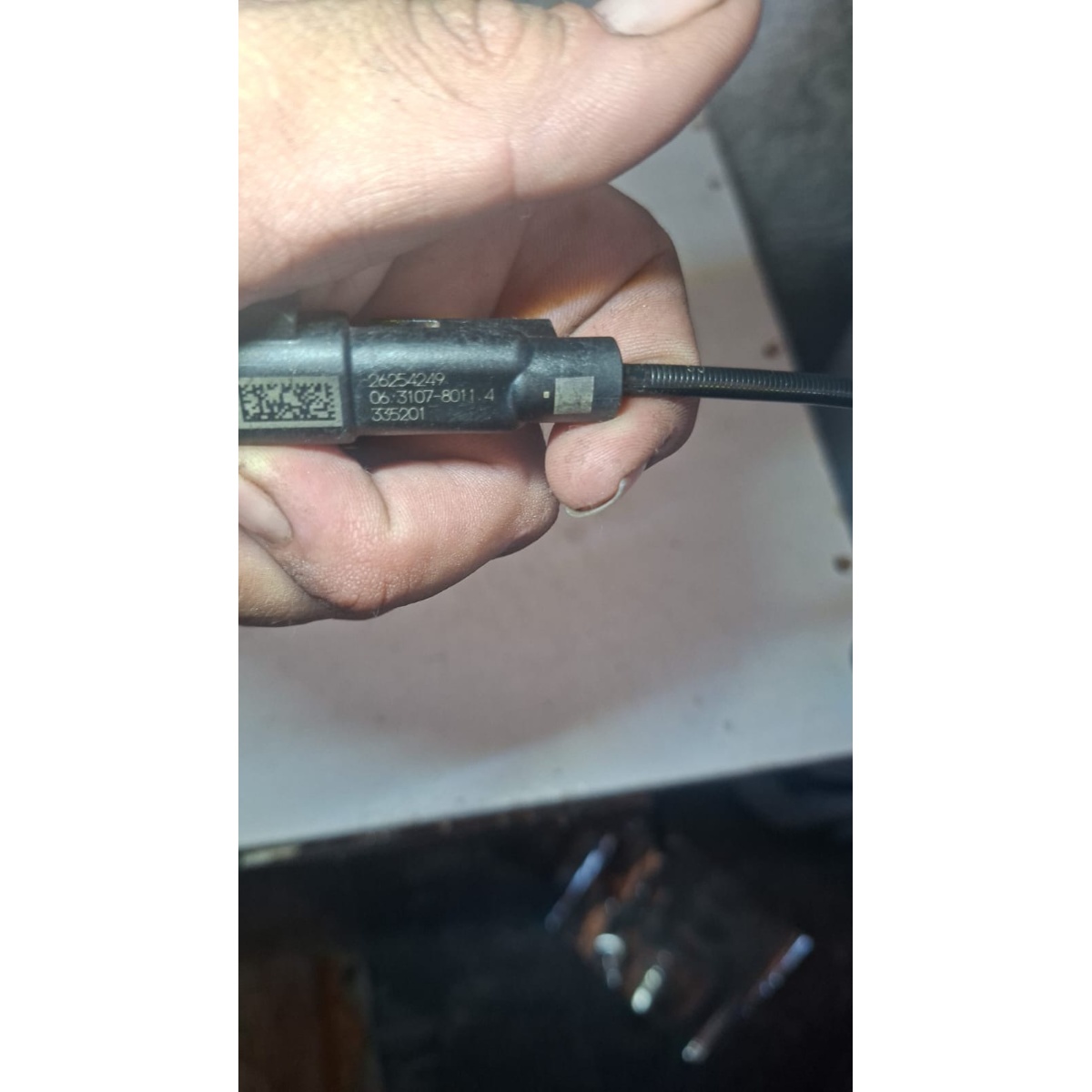 Sensor Abs Traseiro Esquerdo Chevrolet Onix Tracker 26254249 - Imagem 2