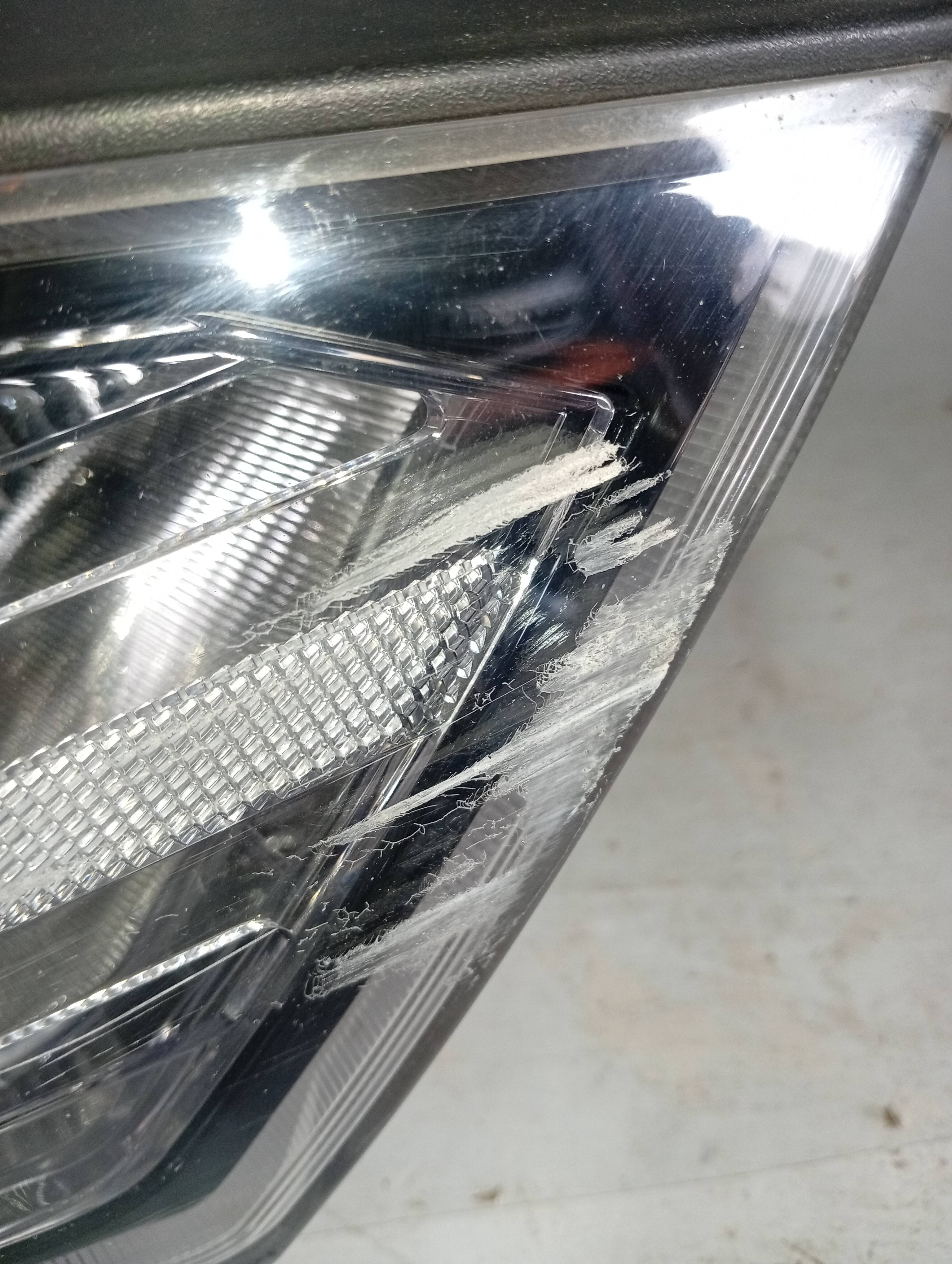 Farol HB20 2023/2024 Lado Direito - Imagem 4