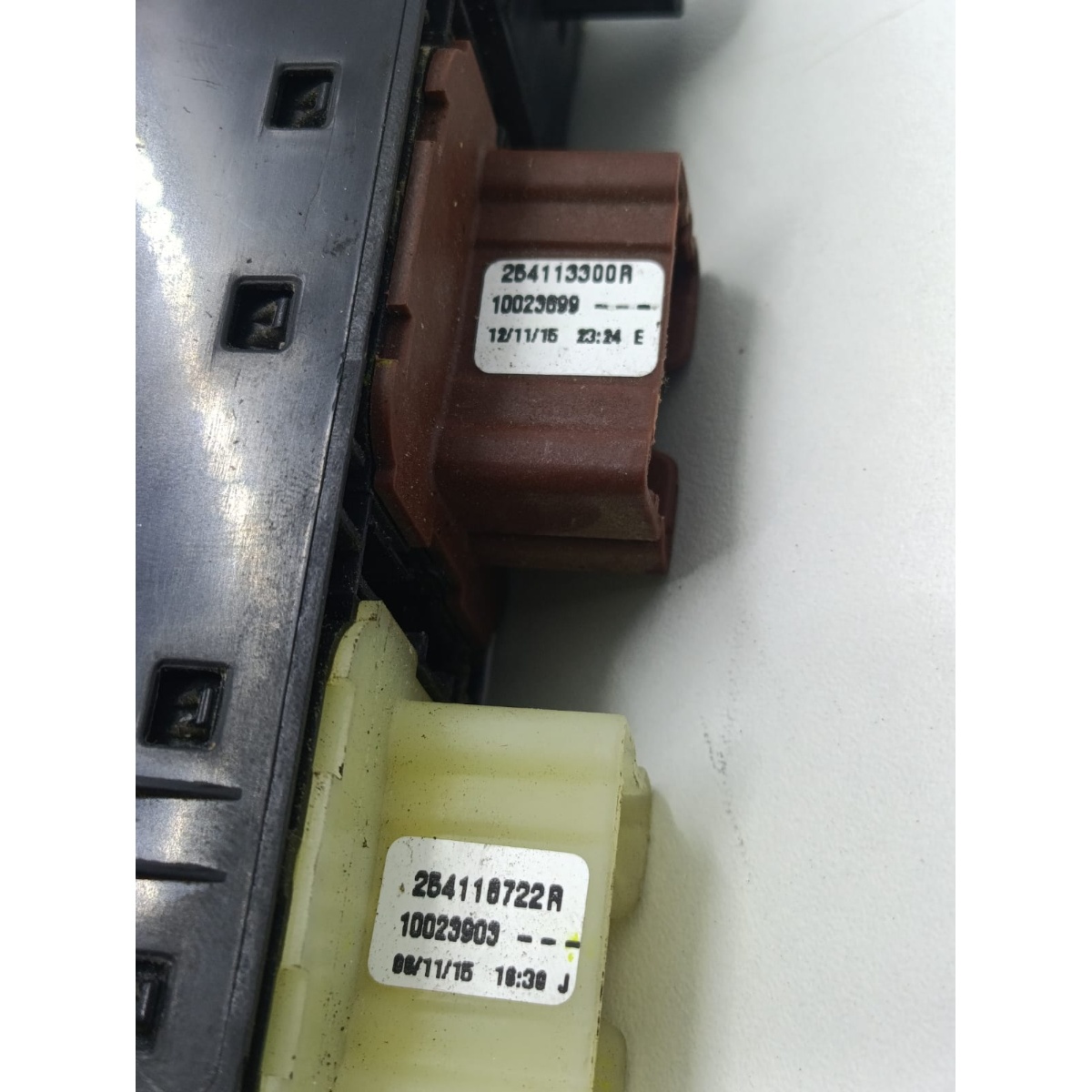 Botão Vidro Elétrico Renault 254113300r Oroch Duster - Imagem 2