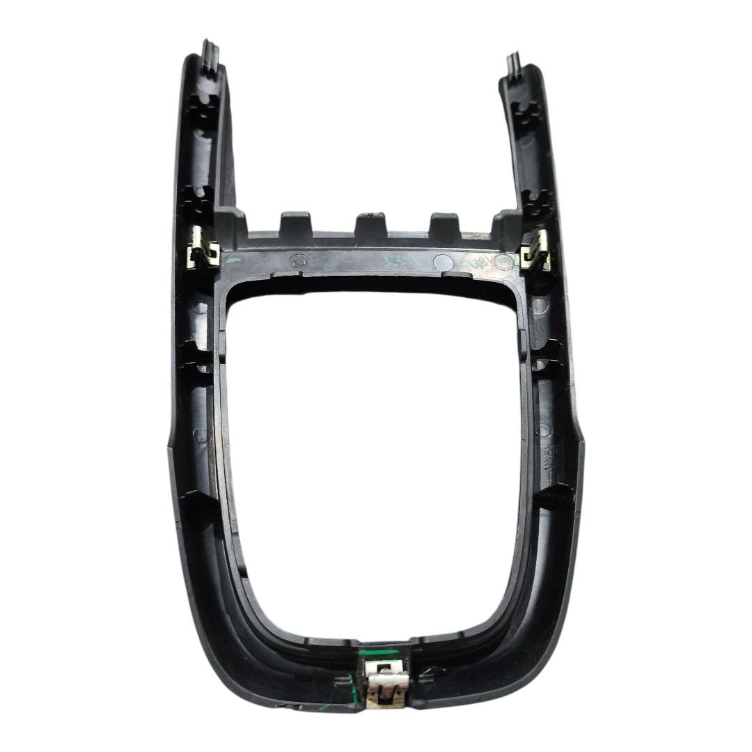Moldura Trambulador câmbio Chevrolet Onix 2017/2019 Original - Imagem 6
