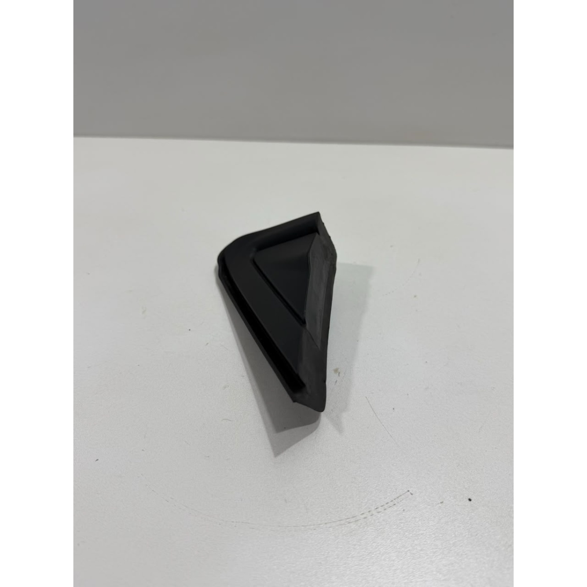 Acabamento Paralama Dianteiro Vw Polo Preto - Imagem 2