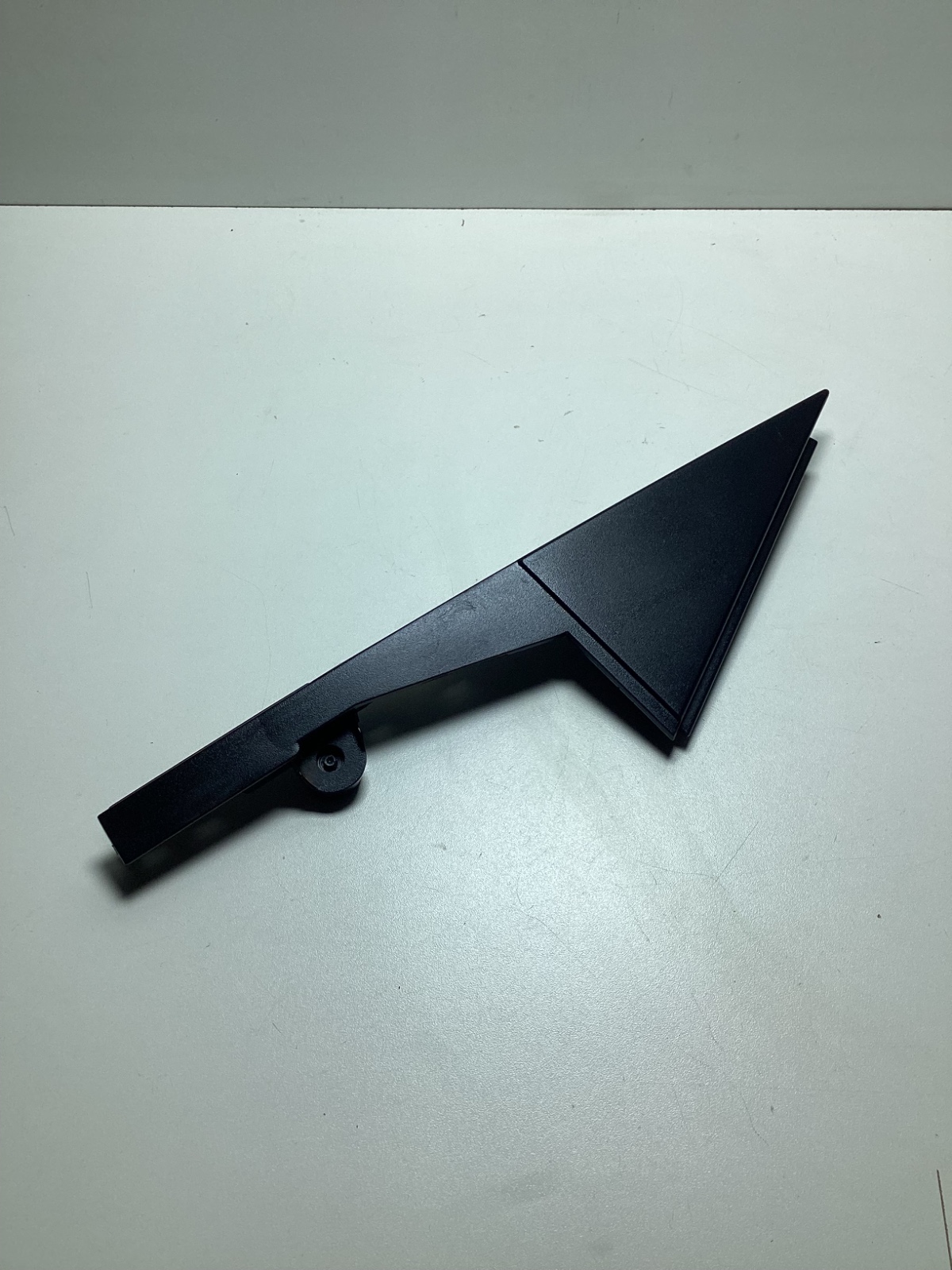 Moldura Externa Da Janela Da Porta Tras. Le 2g6839909 - Imagem 1