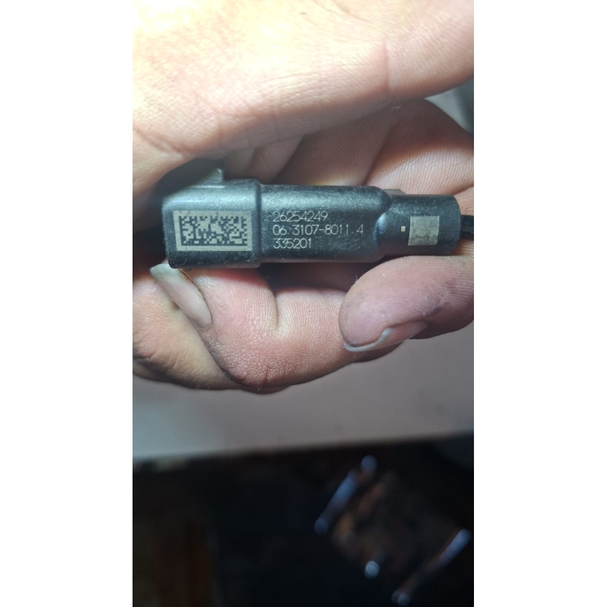 Sensor Abs Traseiro Esquerdo Chevrolet Onix Tracker 26254249