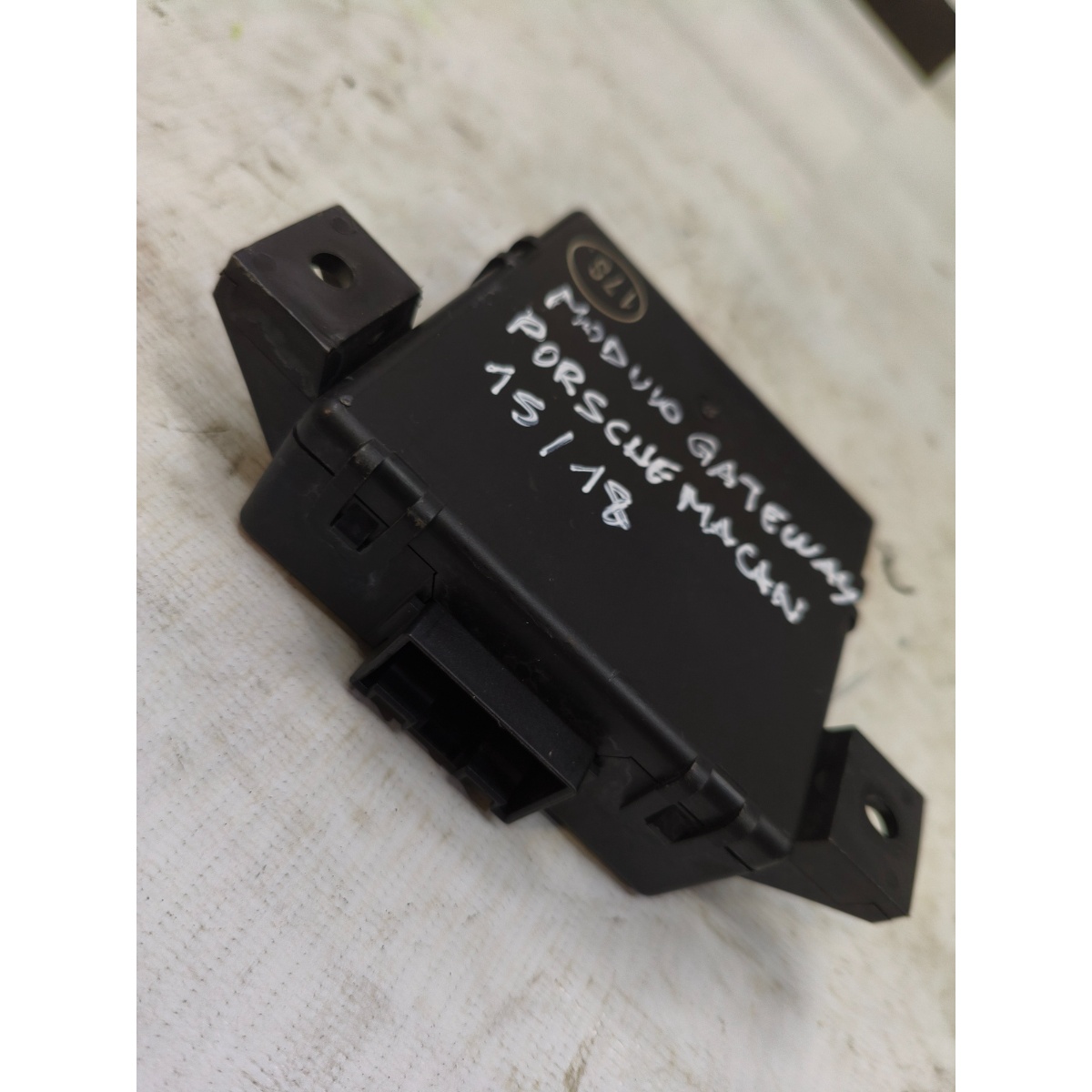 Modulo Gateway Cont Porsche Macan 15 A 18 95B907530J - Imagem 4