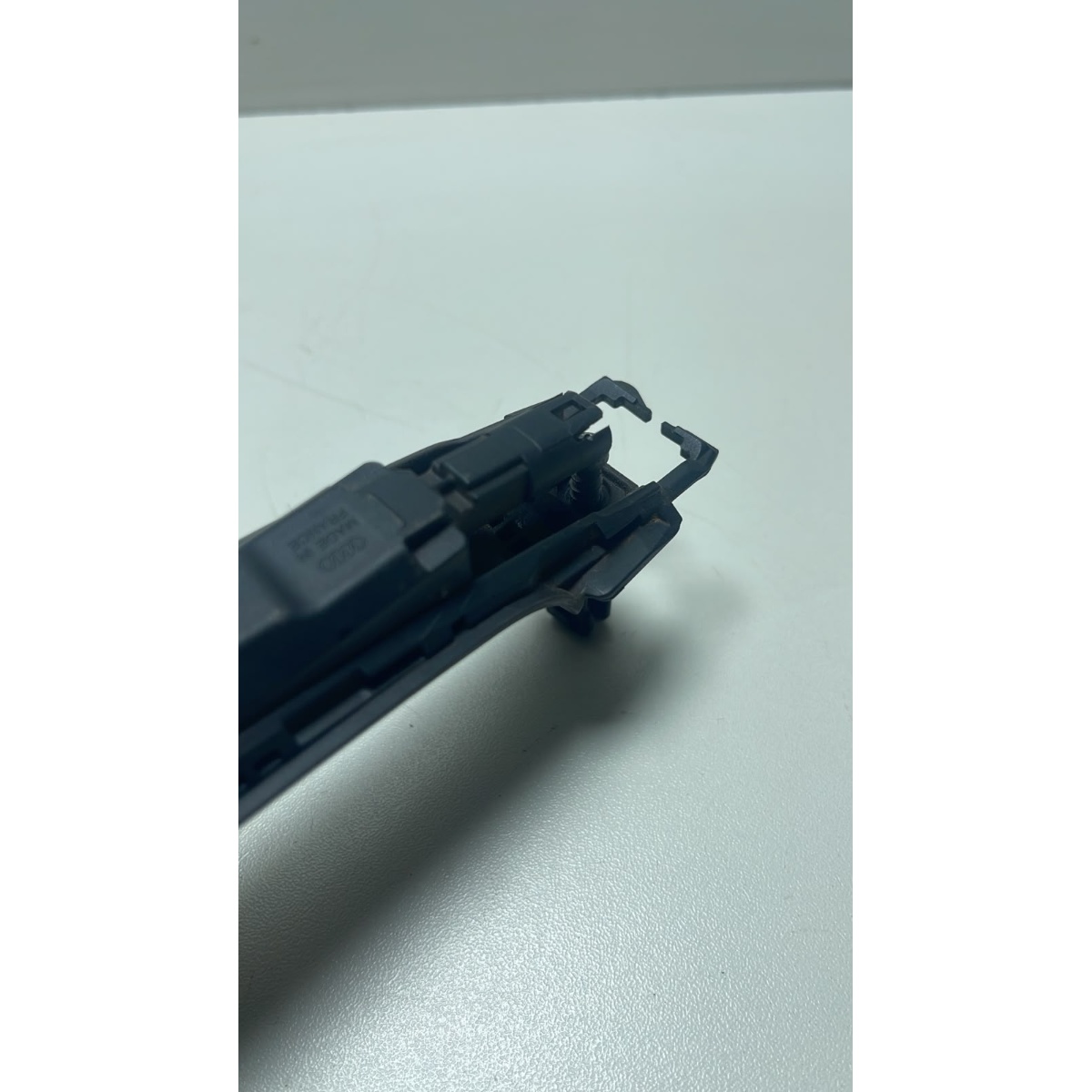 Sensor Maçaneta Audi Q5 Dianteiro Esquer 2018/2022 8w0927753 - Imagem 2